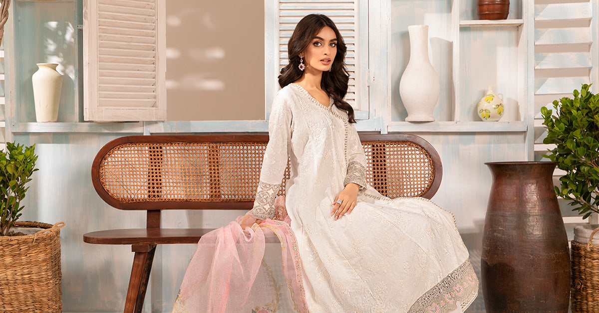 3 Piece Embroidered Jacquard Lawn Suit