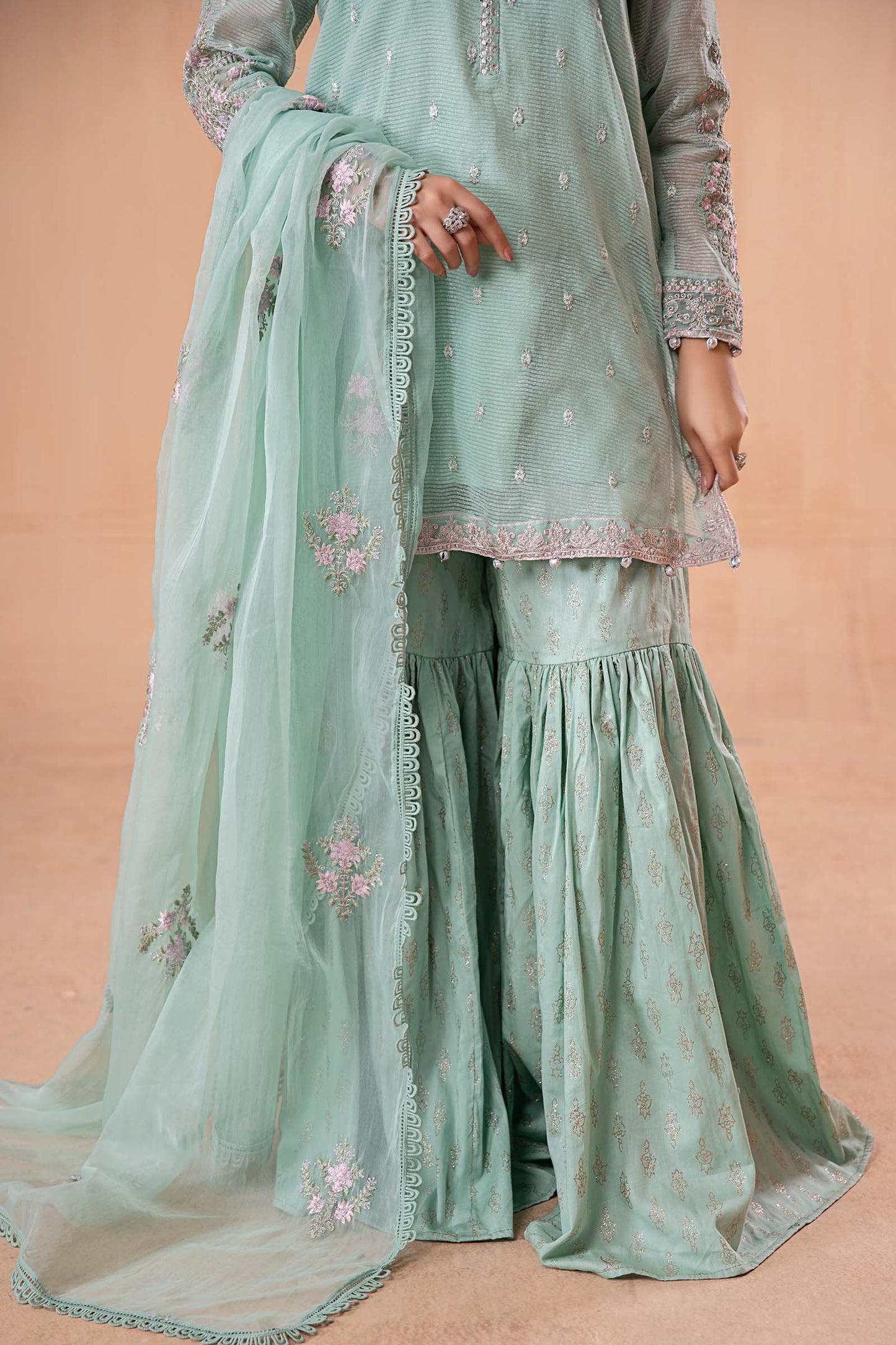 3 Piece Embroidered Cotton Karandi Suit
