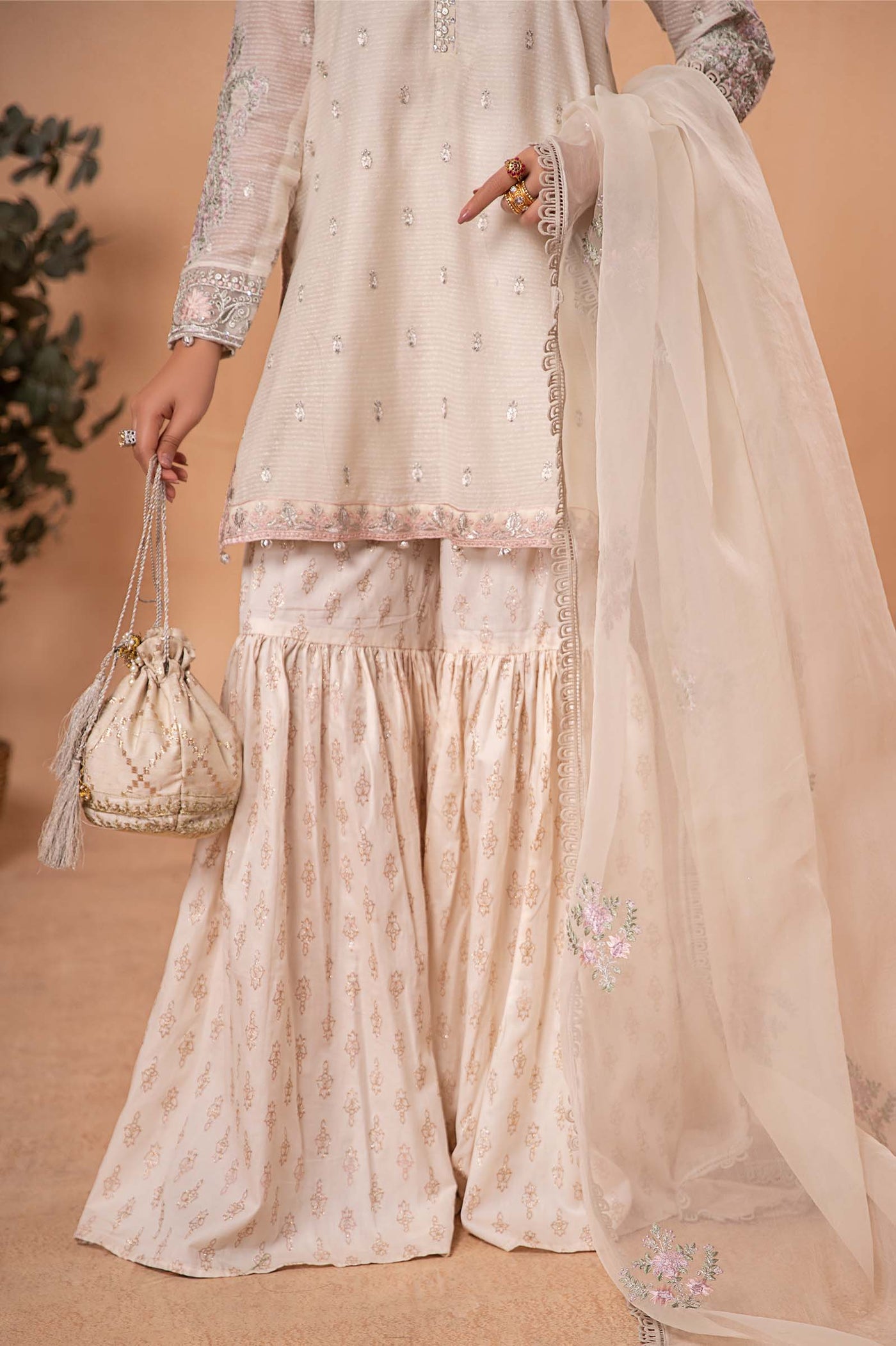 3 Piece Embroidered Cotton Karandi Suit