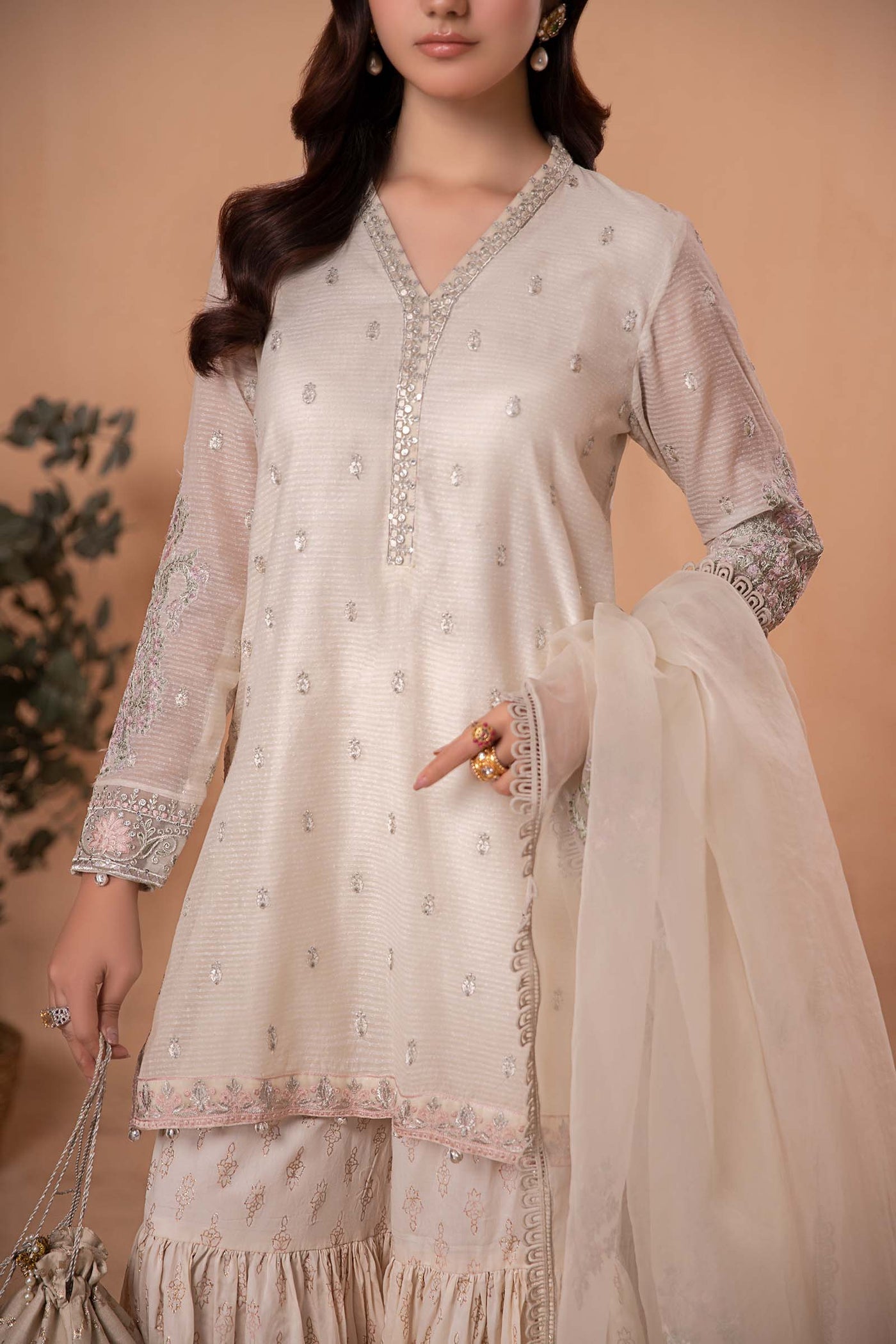 3 Piece Embroidered Cotton Karandi Suit