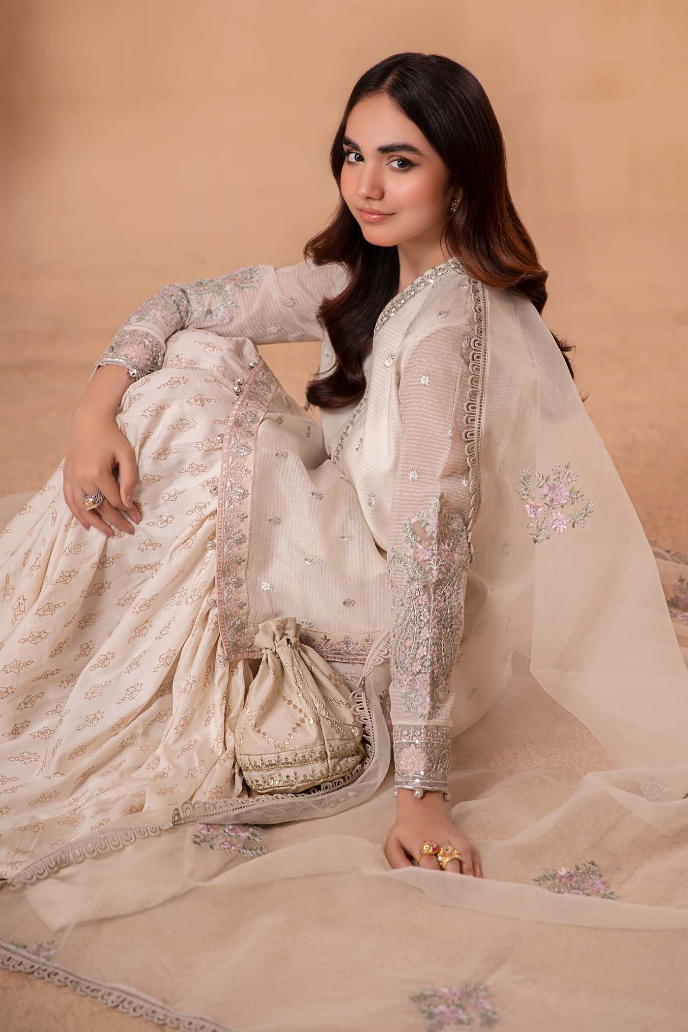 3 Piece Embroidered Cotton Karandi Suit