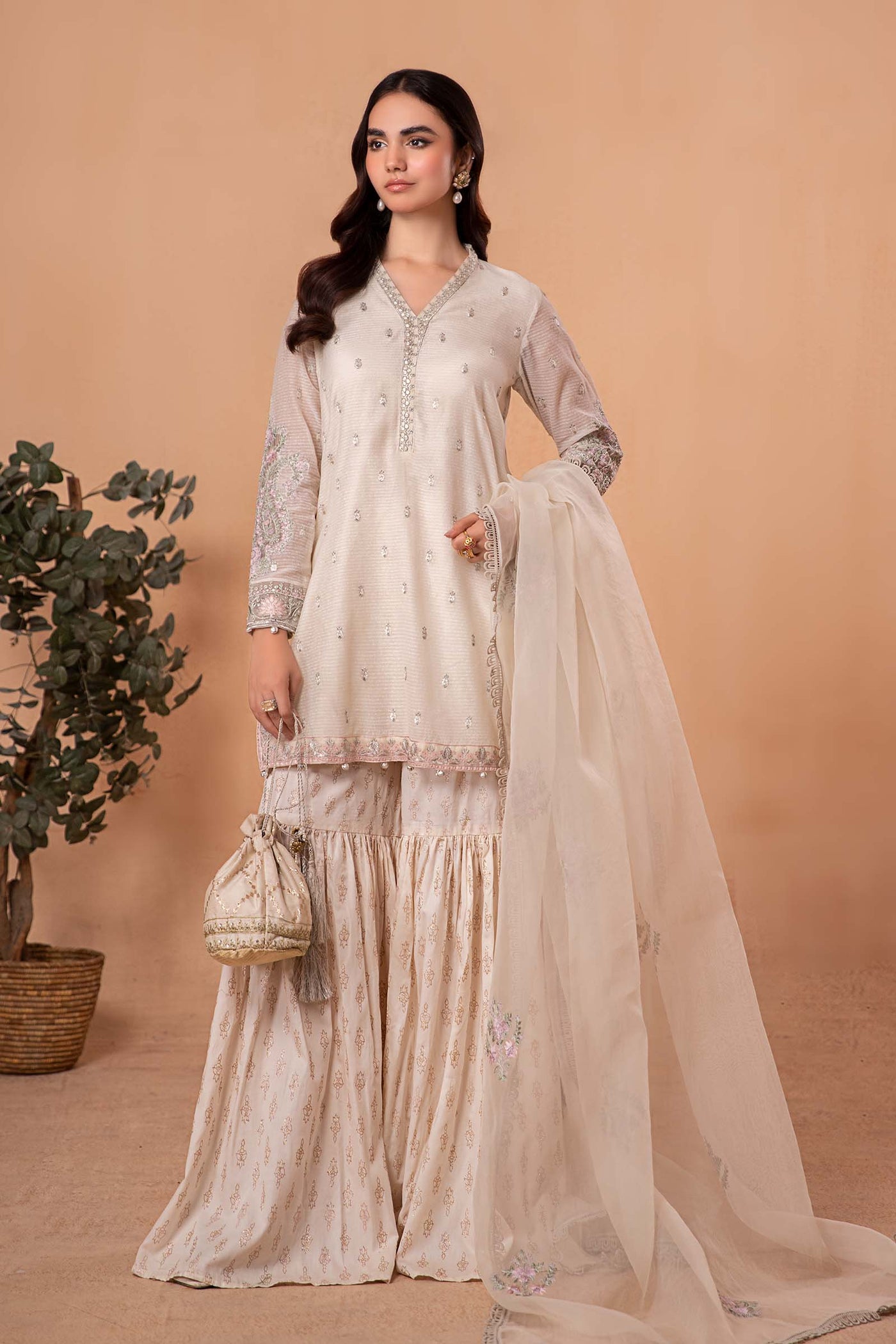 3 Piece Embroidered Cotton Karandi Suit