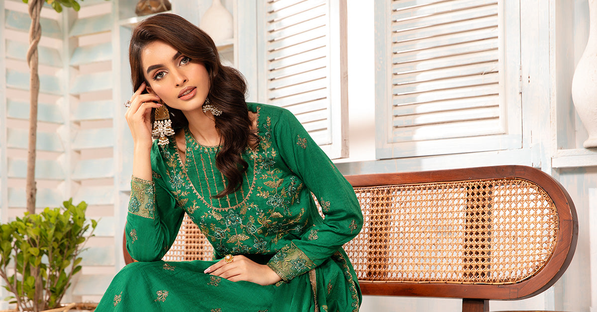 3 Piece Embroidered Jacquard Lawn Suit