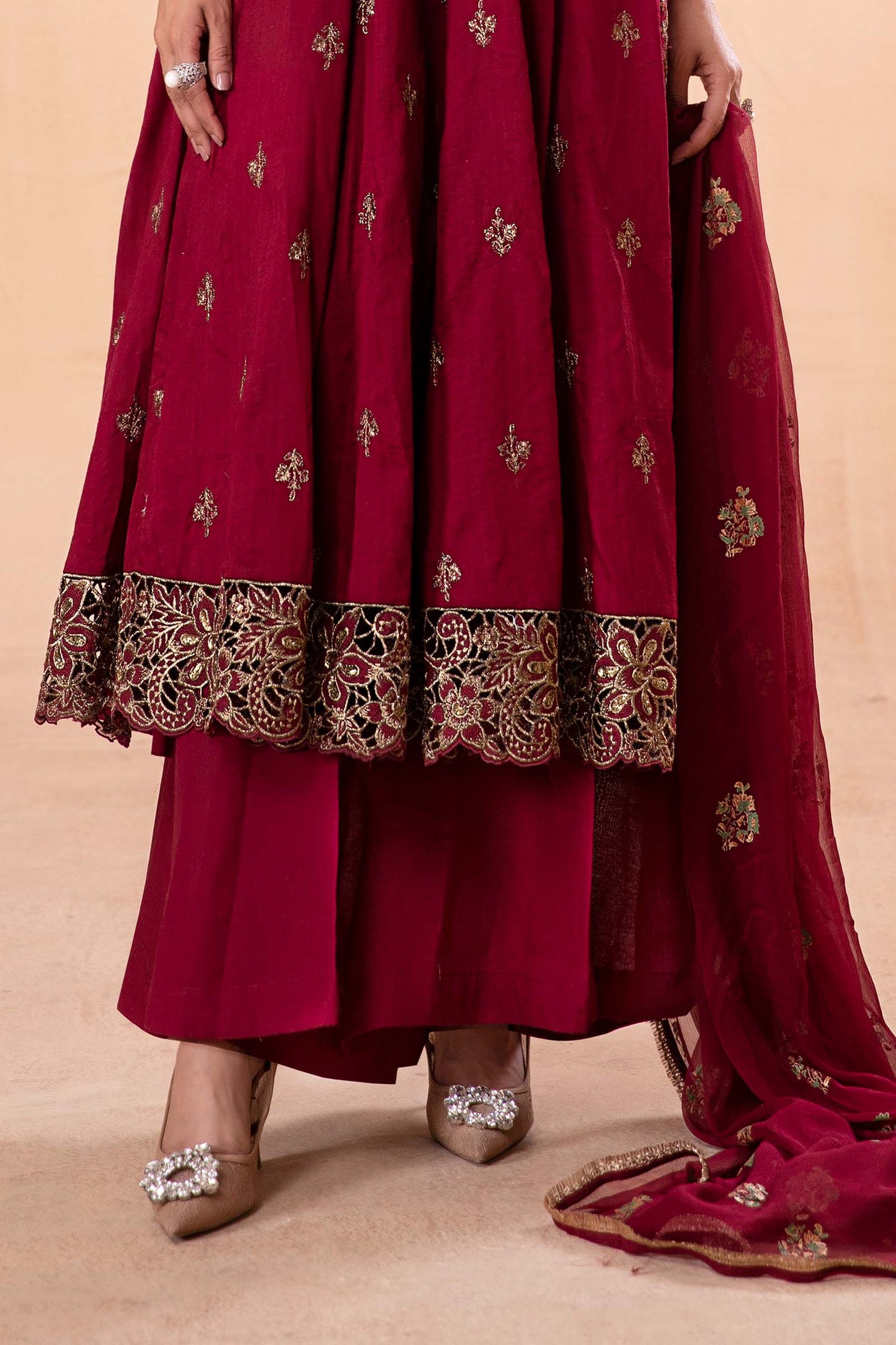3 Piece Embroidered Jacquard Lawn Suit