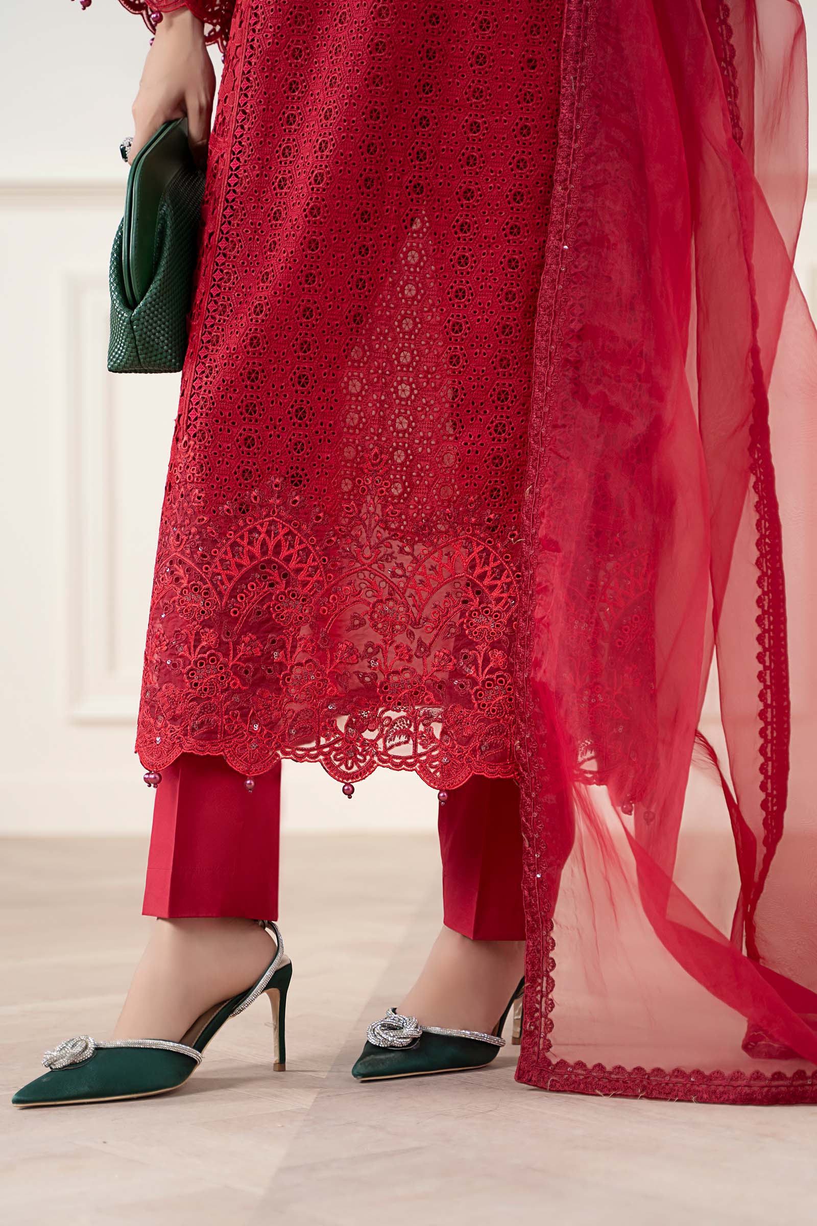 3 Piece Embroidered Lawn Suit