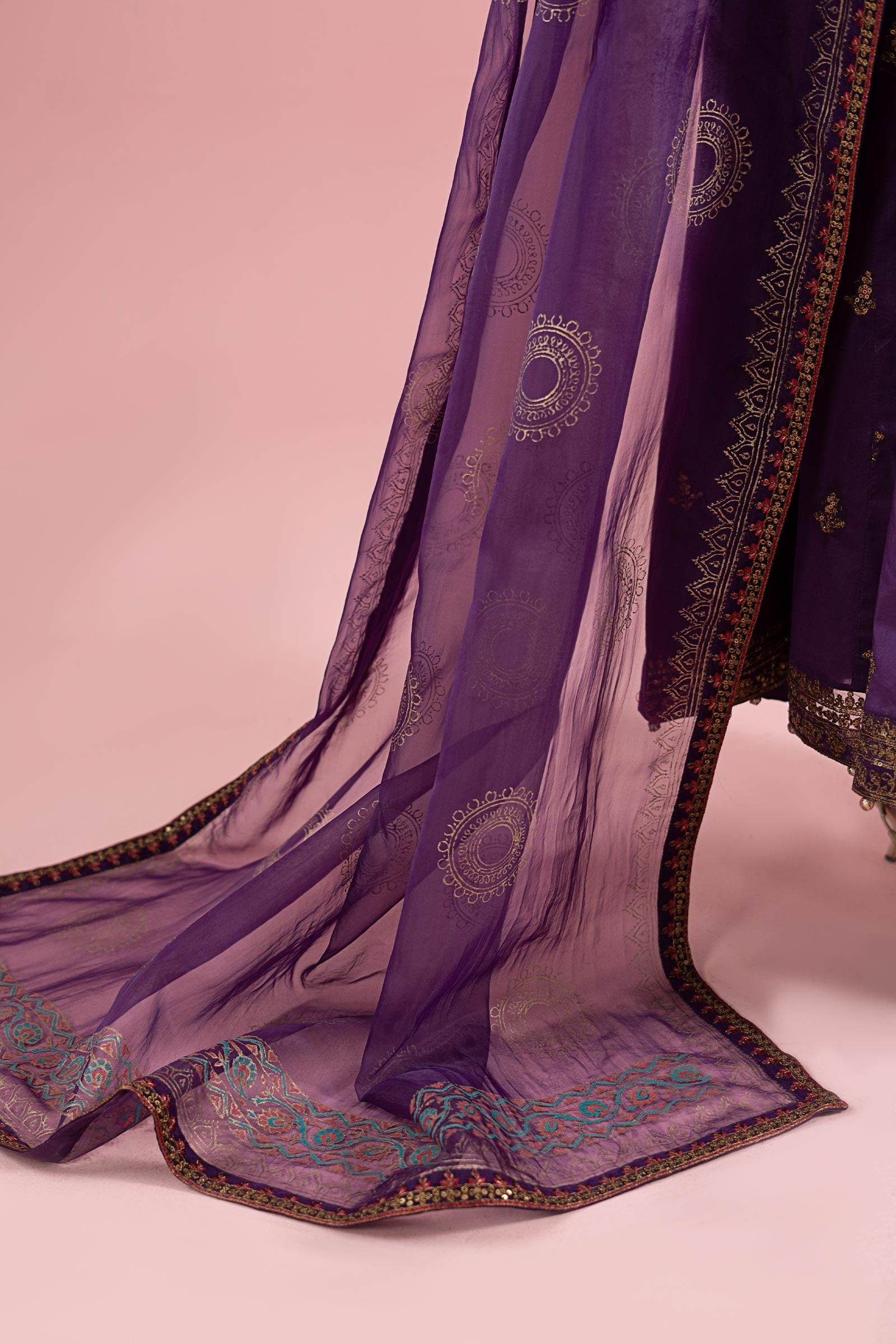 3 Piece Embroidered Lawn Suit