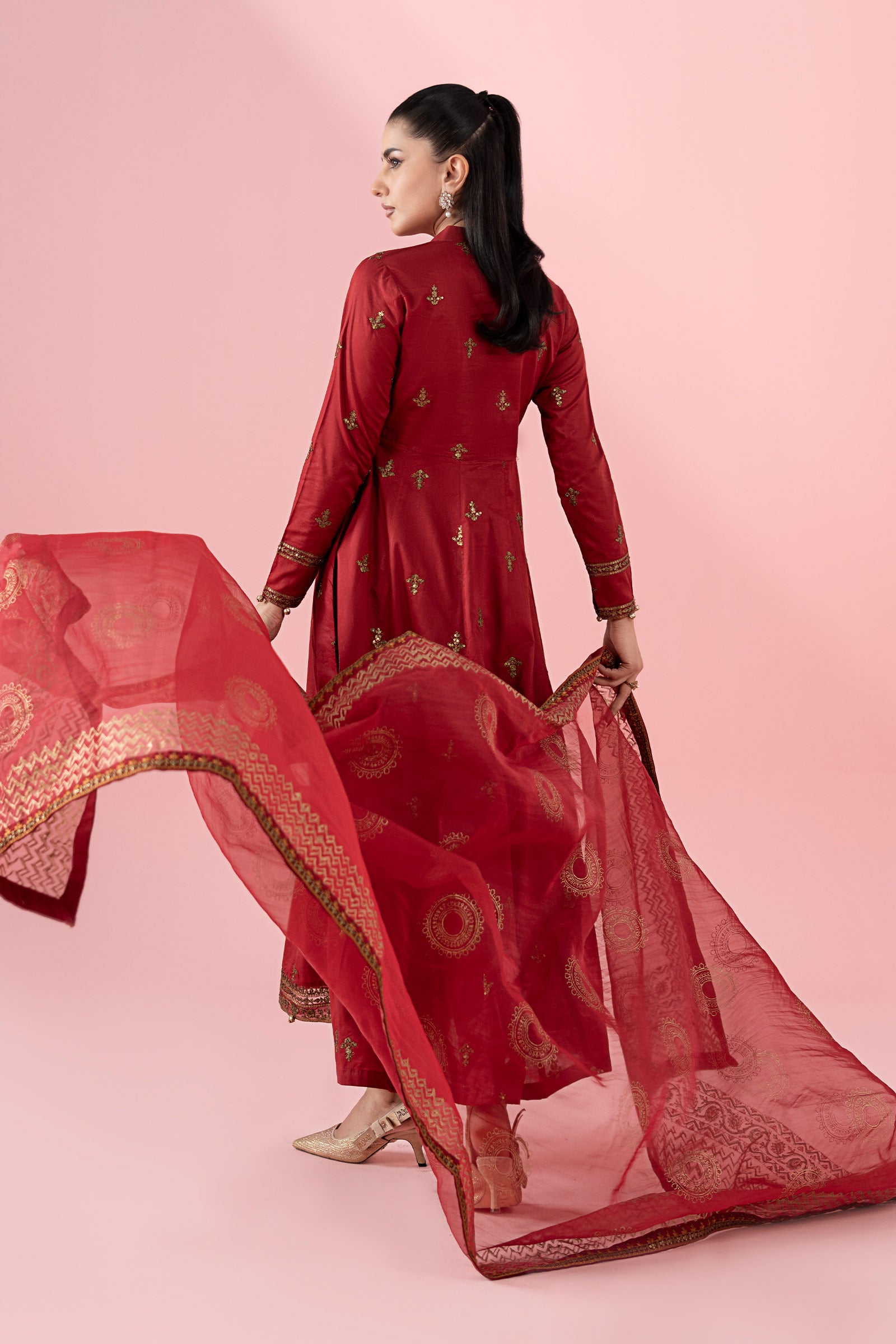 3 Piece Embroidered Lawn Suit