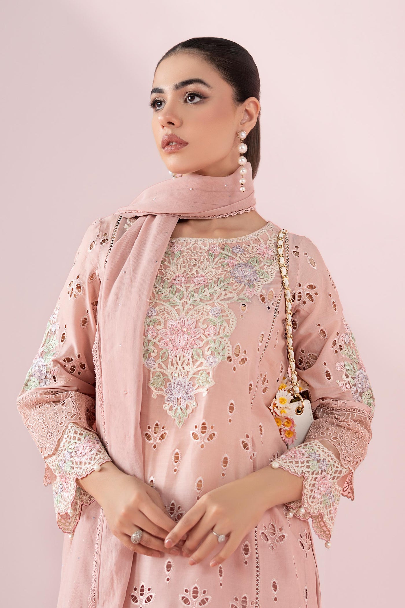 3 Piece Embroidered Lawn Suit |  DW-EA25-15