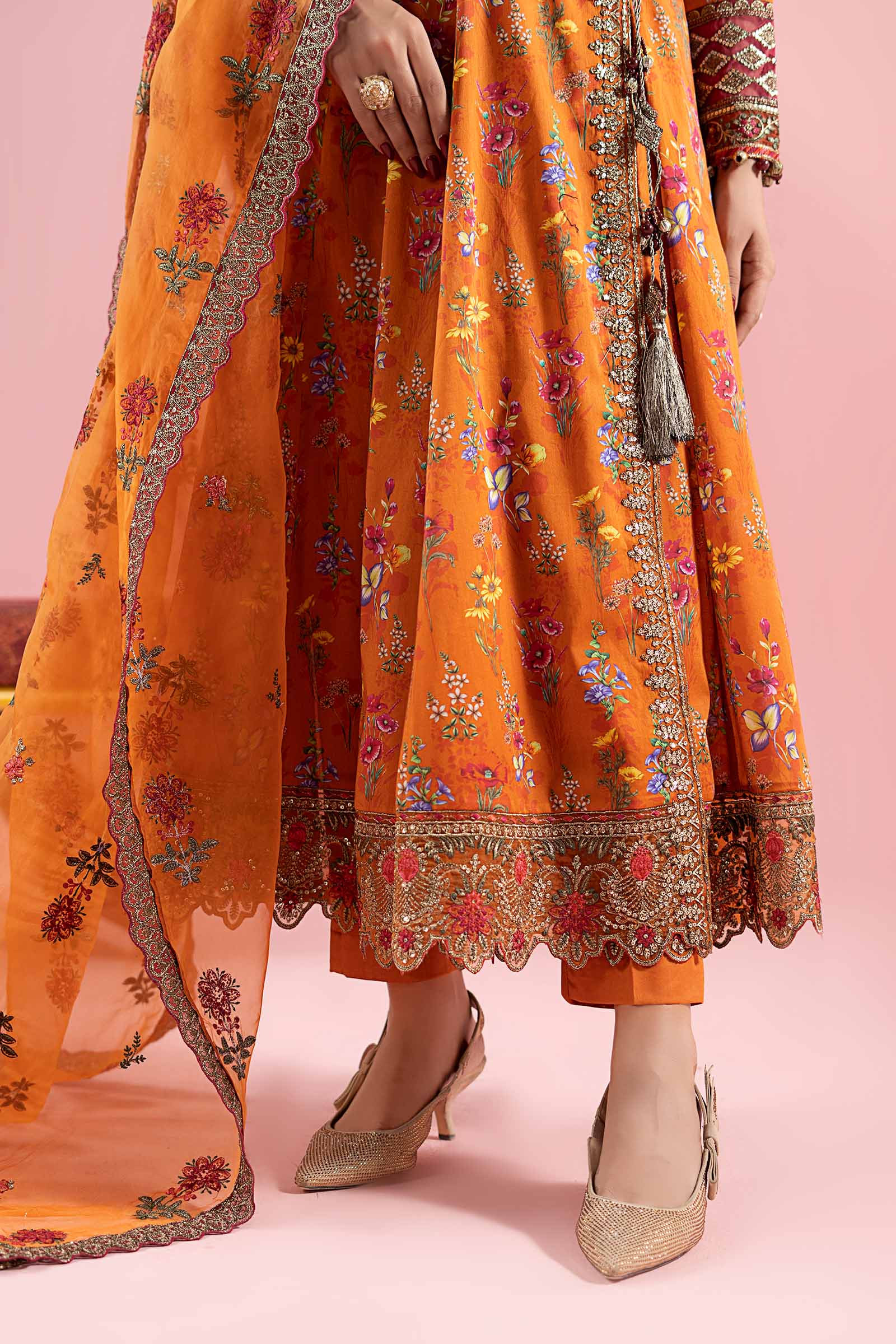 3 Piece Embroidered Lawn Suit