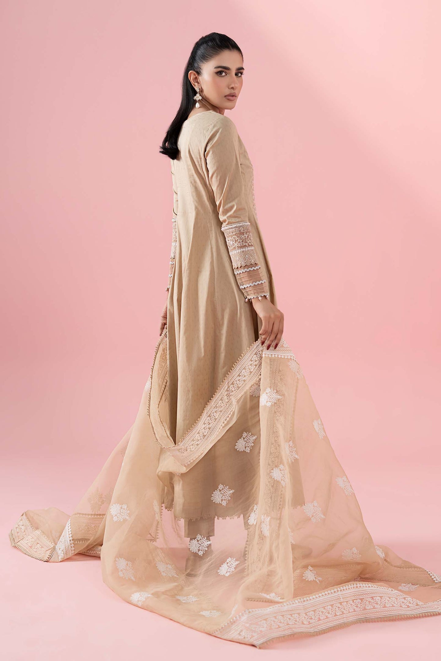 3 Piece Embroidered Lawn Suit