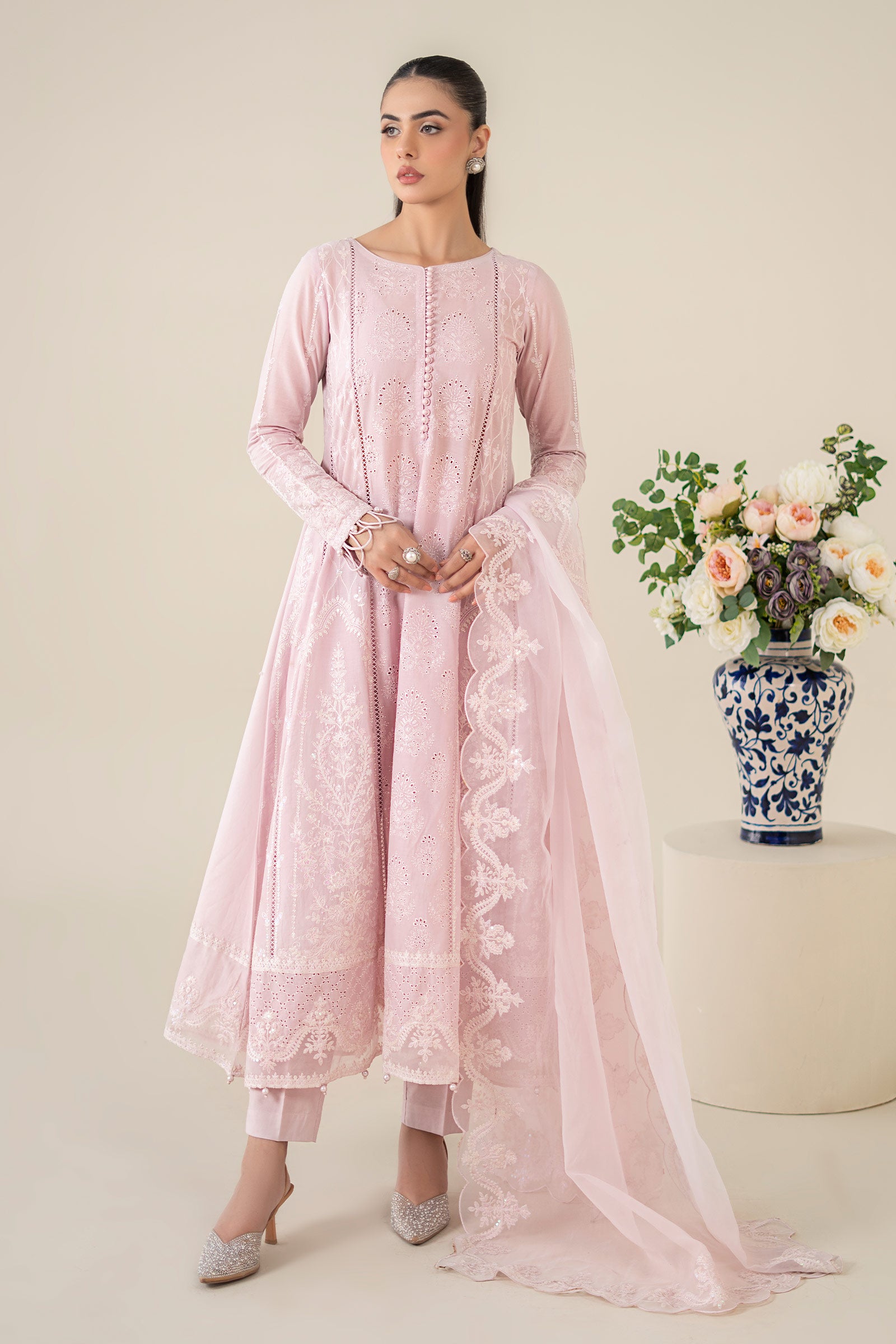 3 Piece Embroidered Lawn Suit