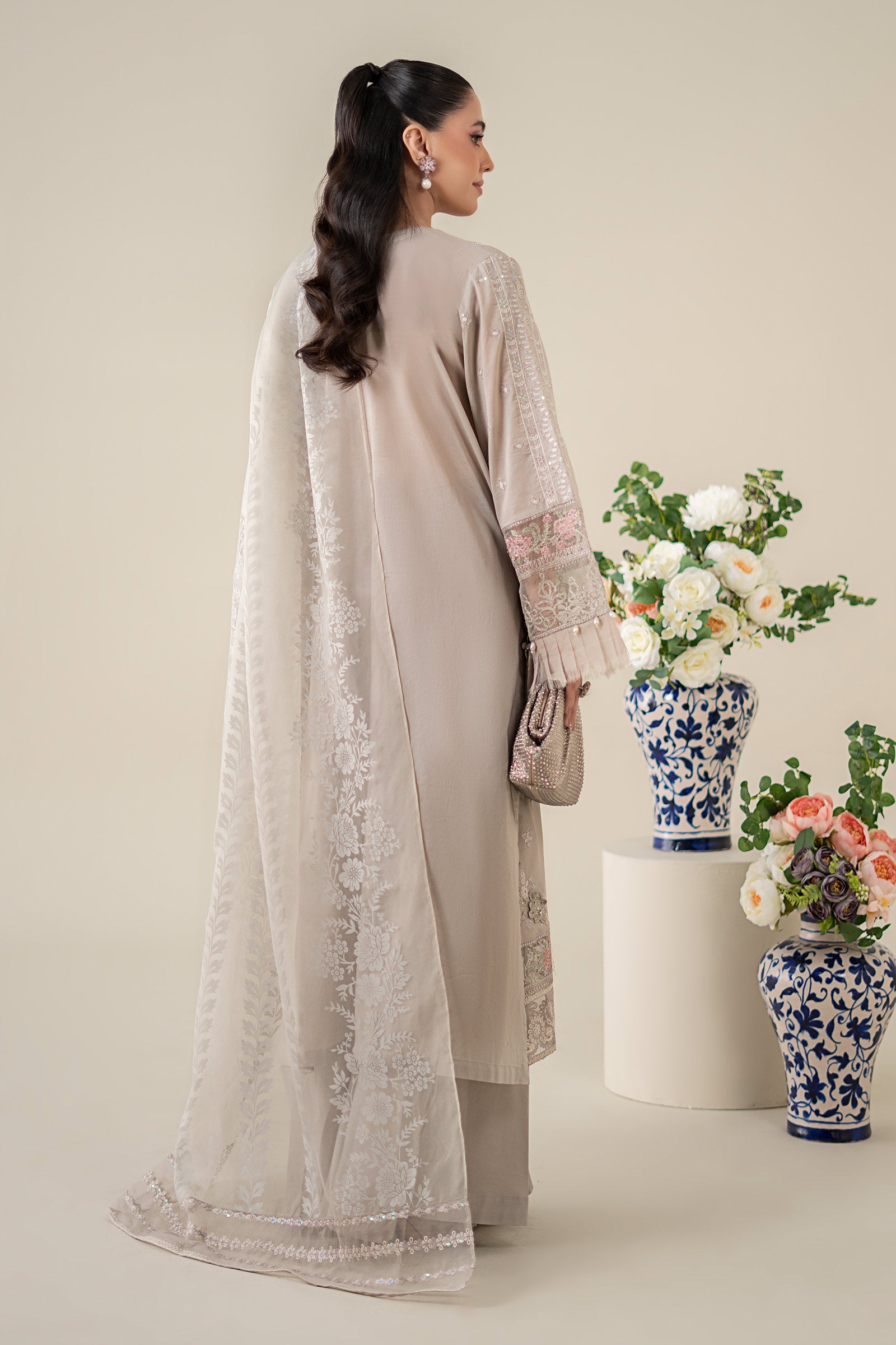 3 Piece Embroidered Lawn Suit