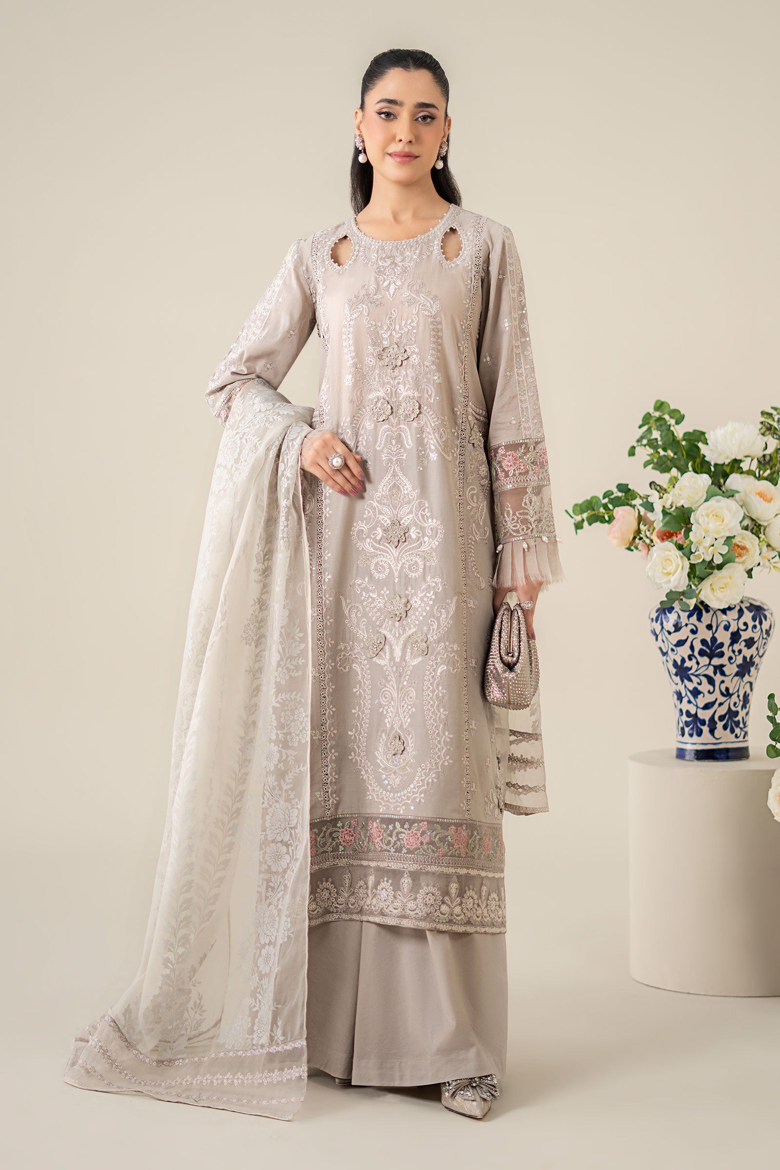 3 Piece Embroidered Lawn Suit