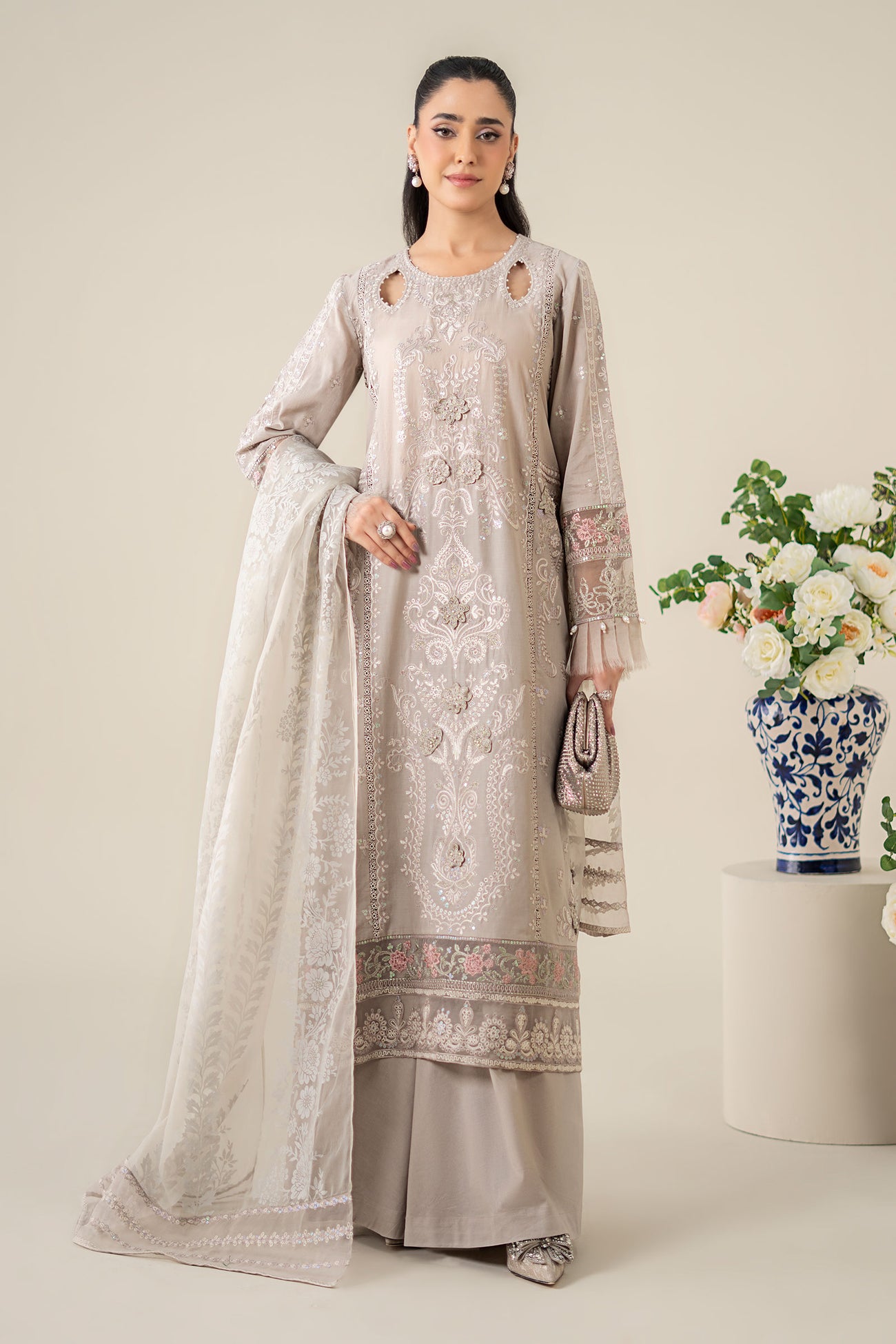 3 Piece Embroidered Lawn Suit