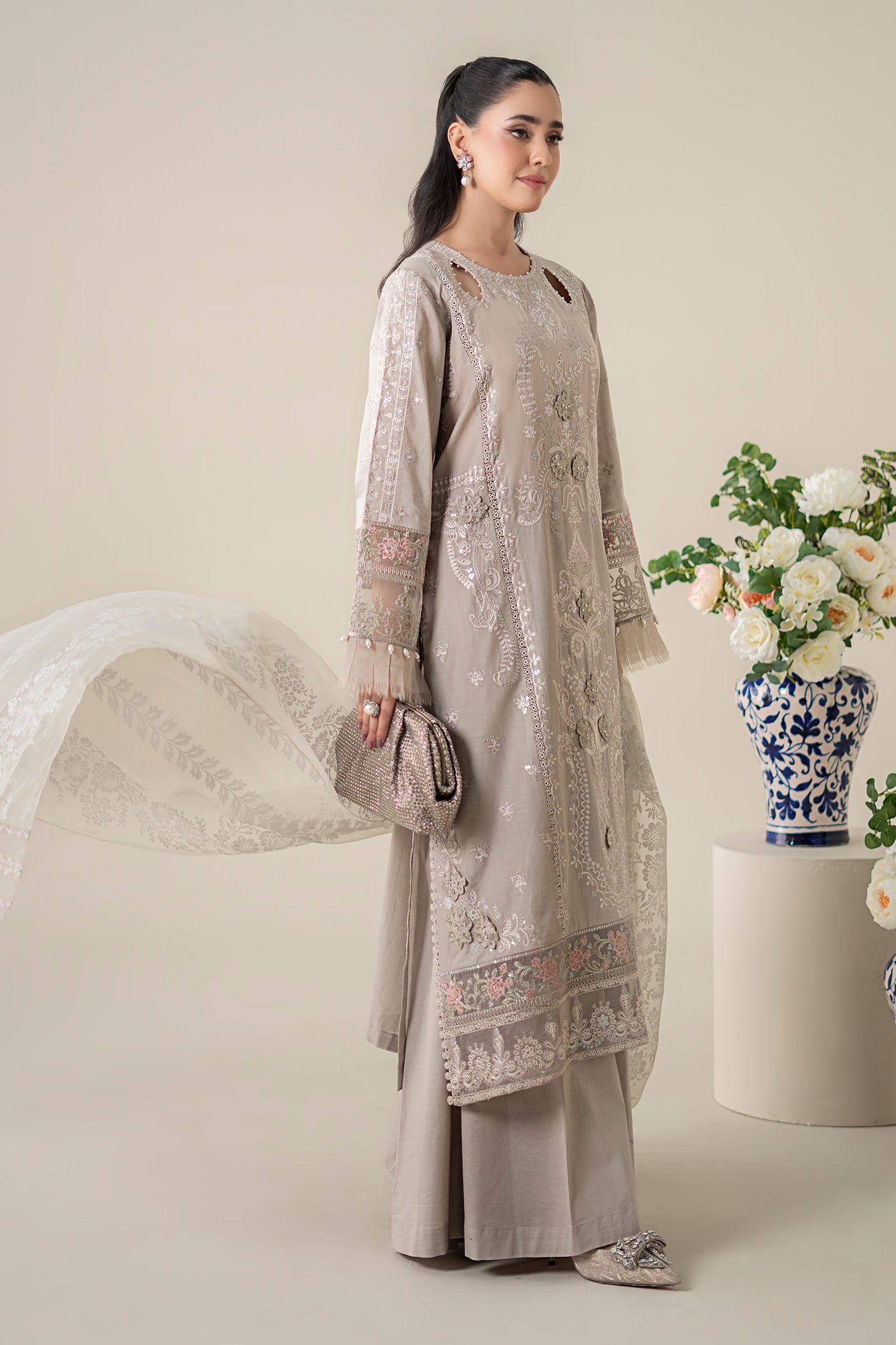 3 Piece Embroidered Lawn Suit