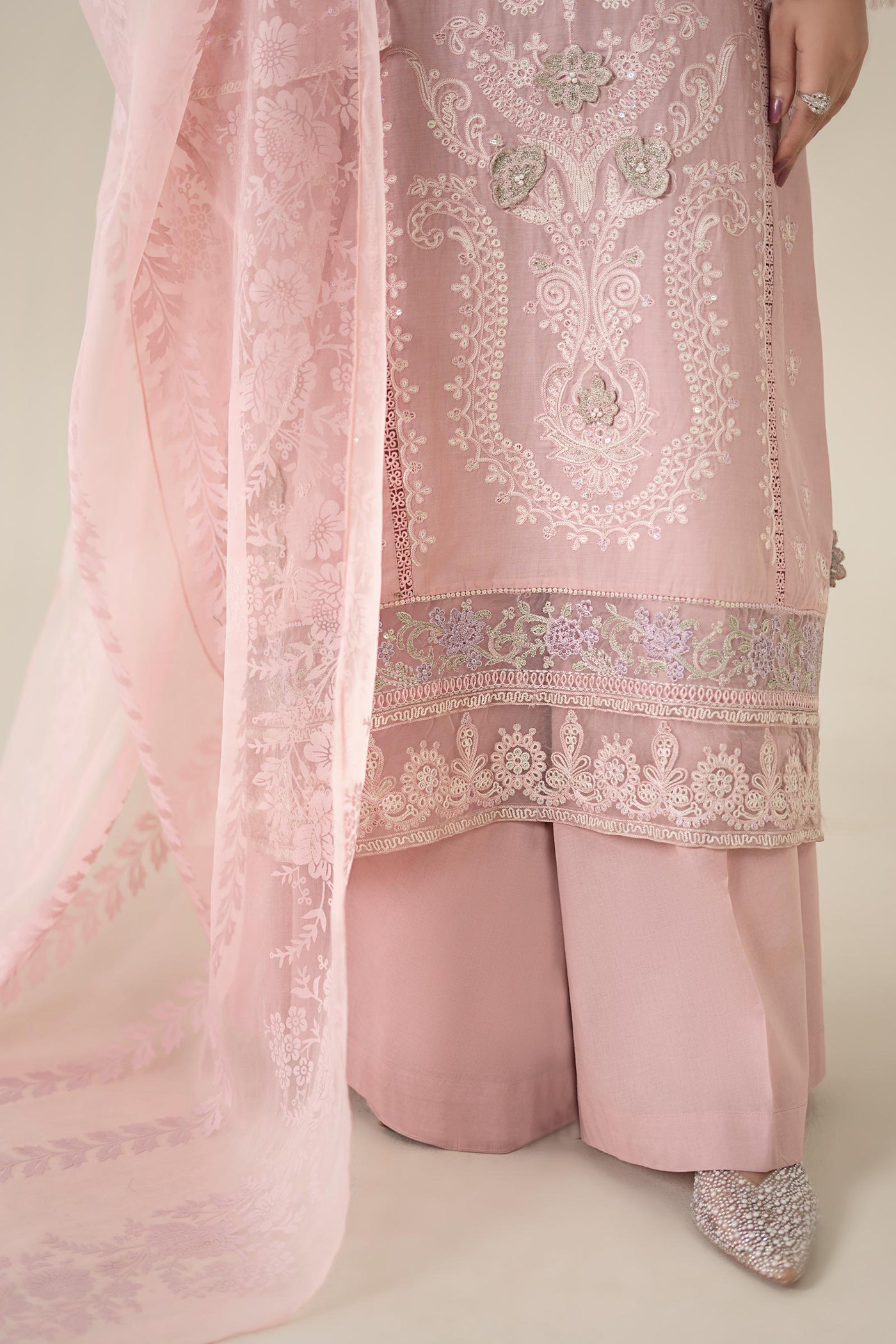 3 Piece Embroidered Lawn Suit