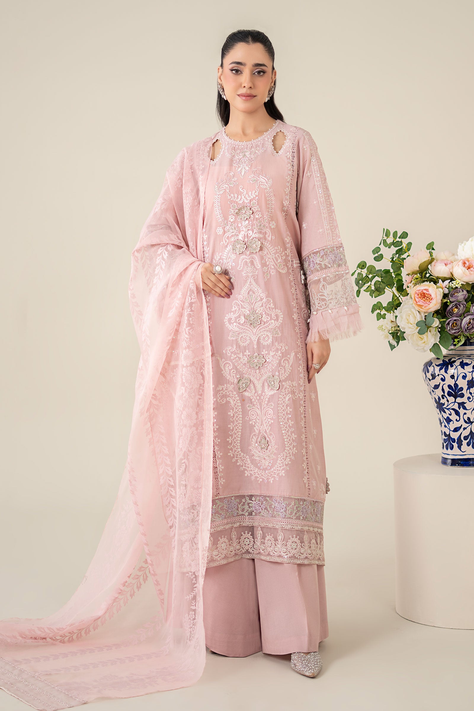 3 Piece Embroidered Lawn Suit