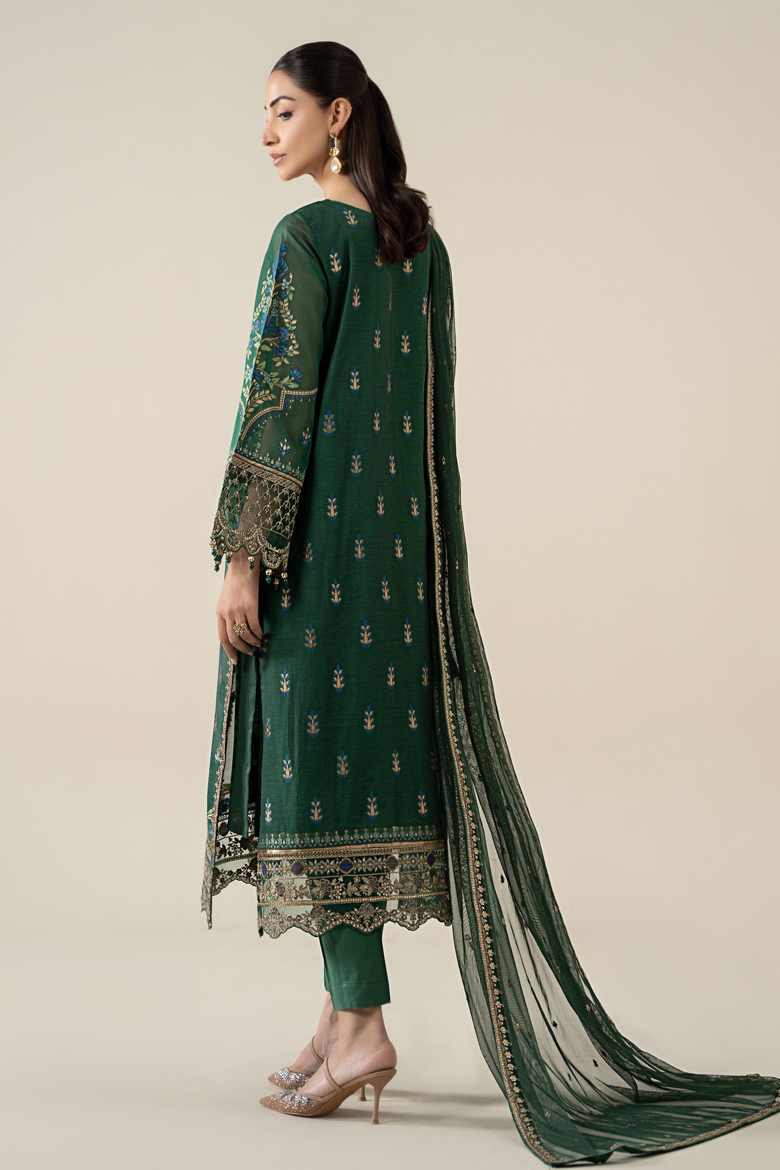 3 Piece Embroidered Jacquard Suit