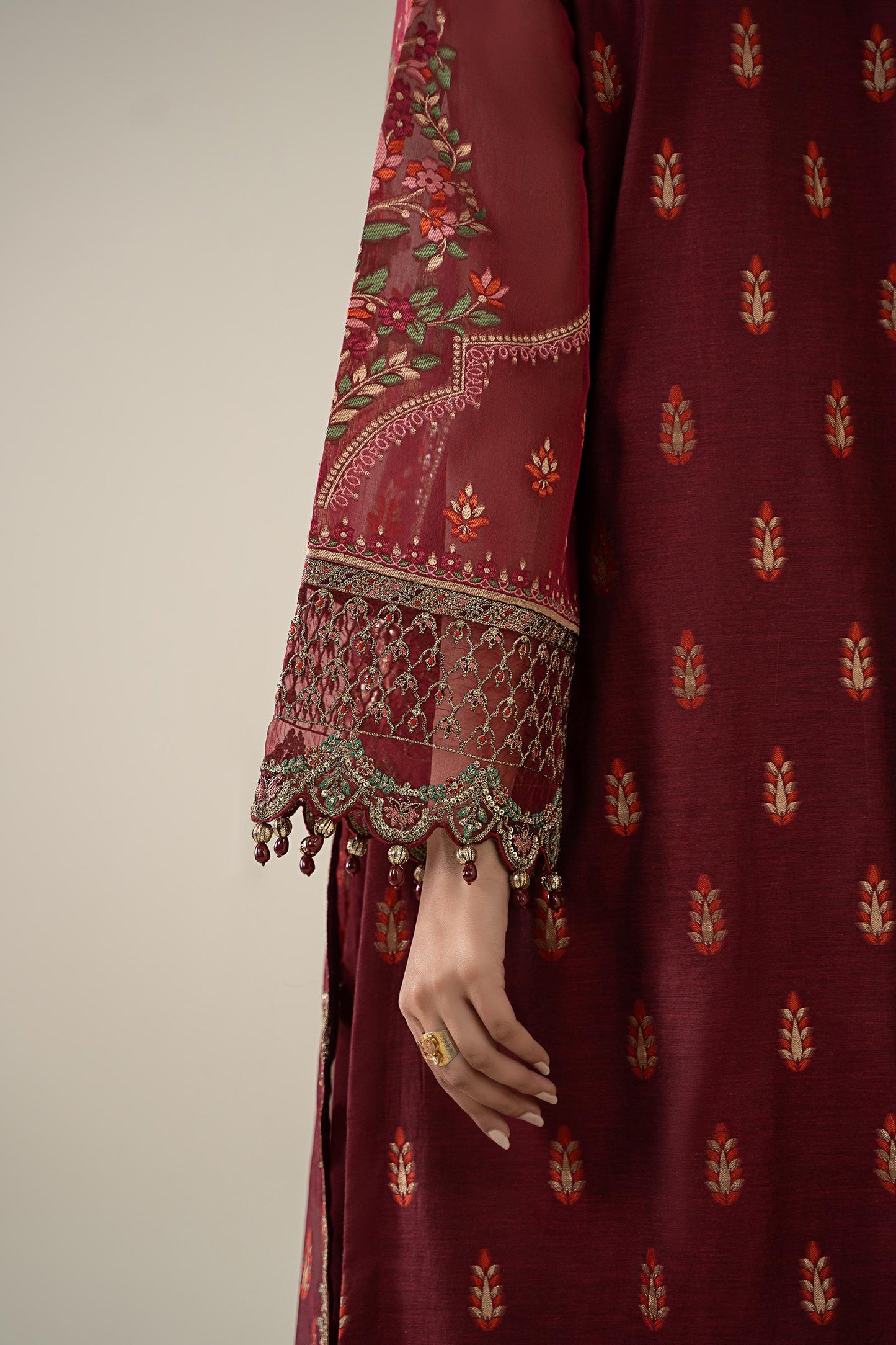 3 Piece Embroidered Jacquard Suit