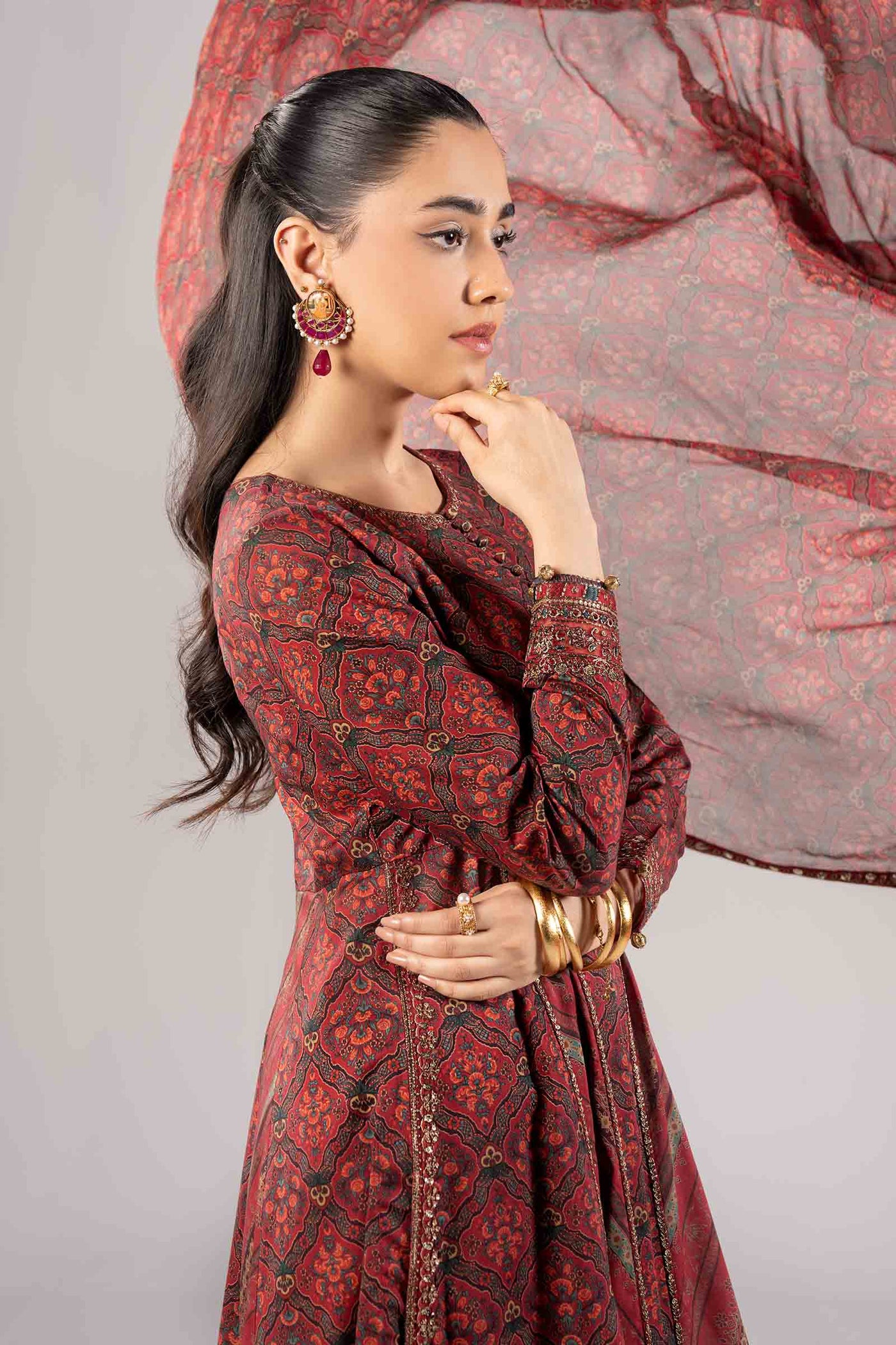 3 Piece Embroidered Lawn Suit