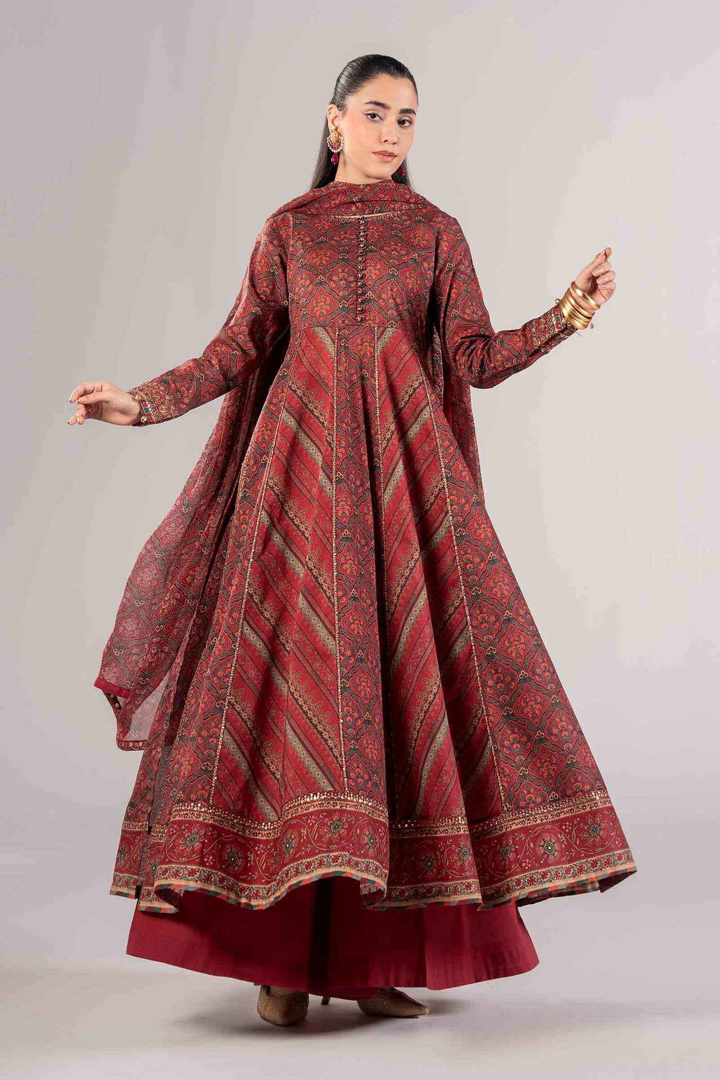 3 Piece Embroidered Lawn Suit