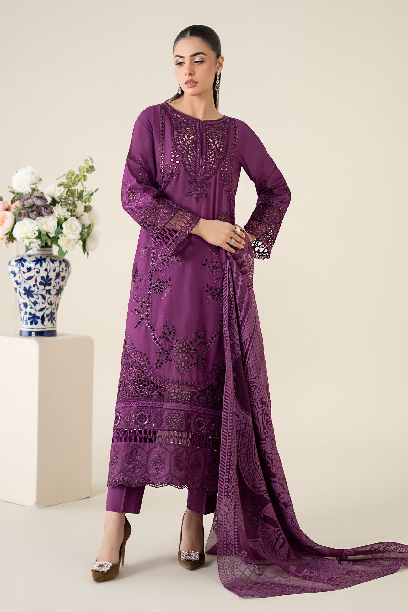 3 Piece Embroidered Lawn Suit