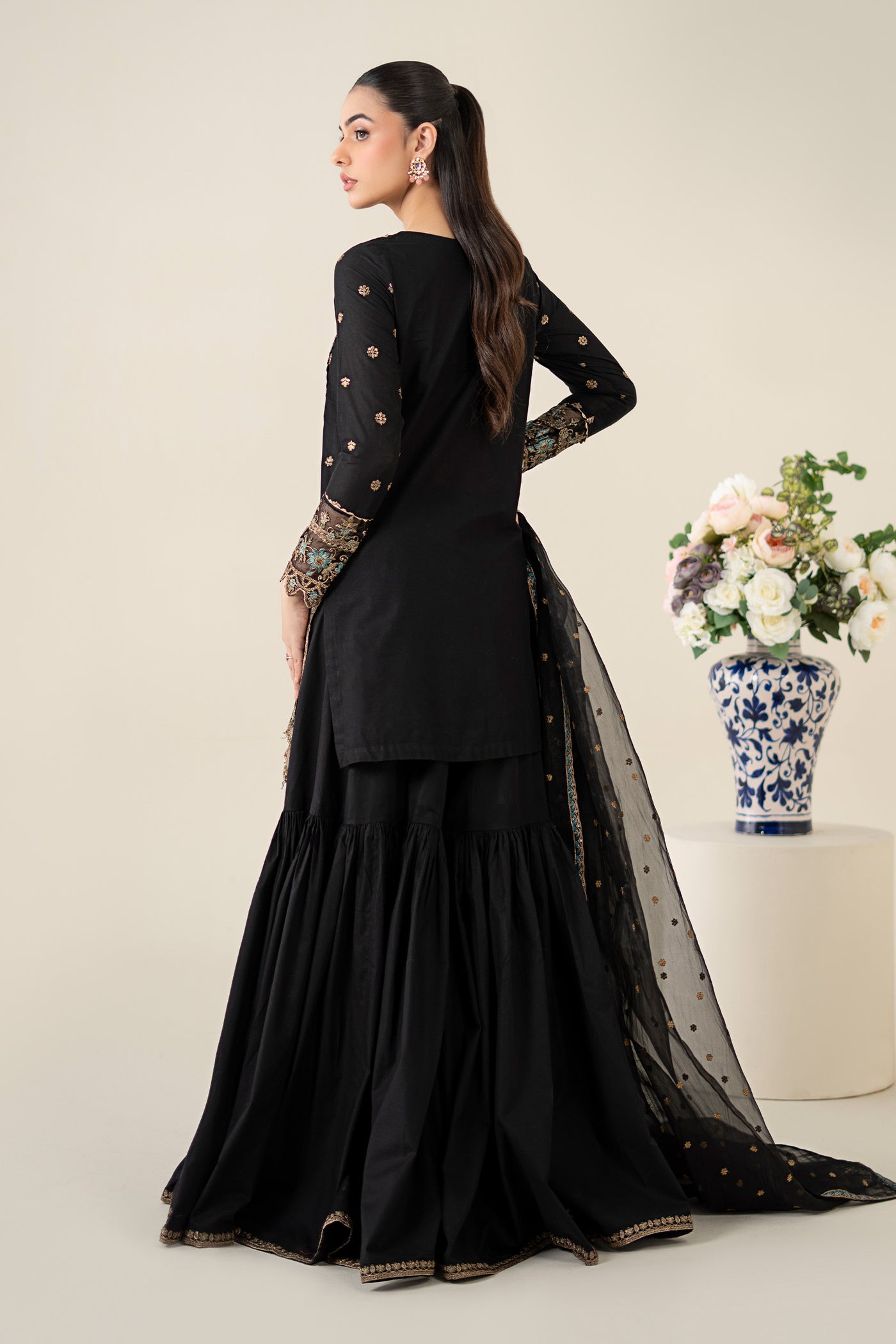 3 Piece Embroidered Lawn Suit