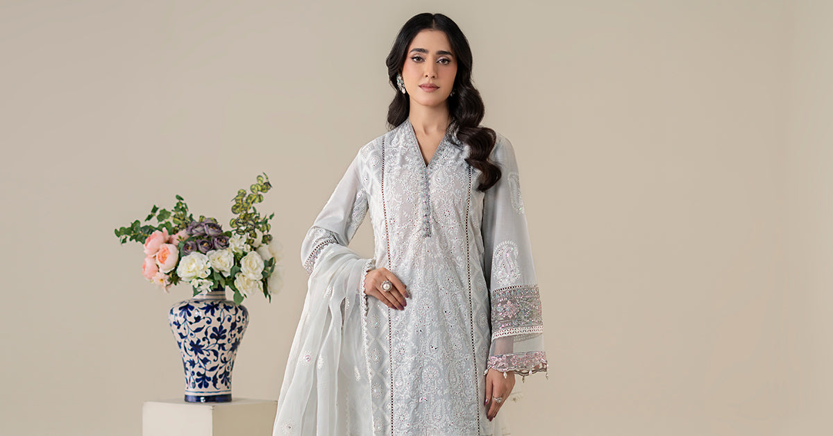 3 Piece Embroidered Lawn Suit |  DW-EA25-86