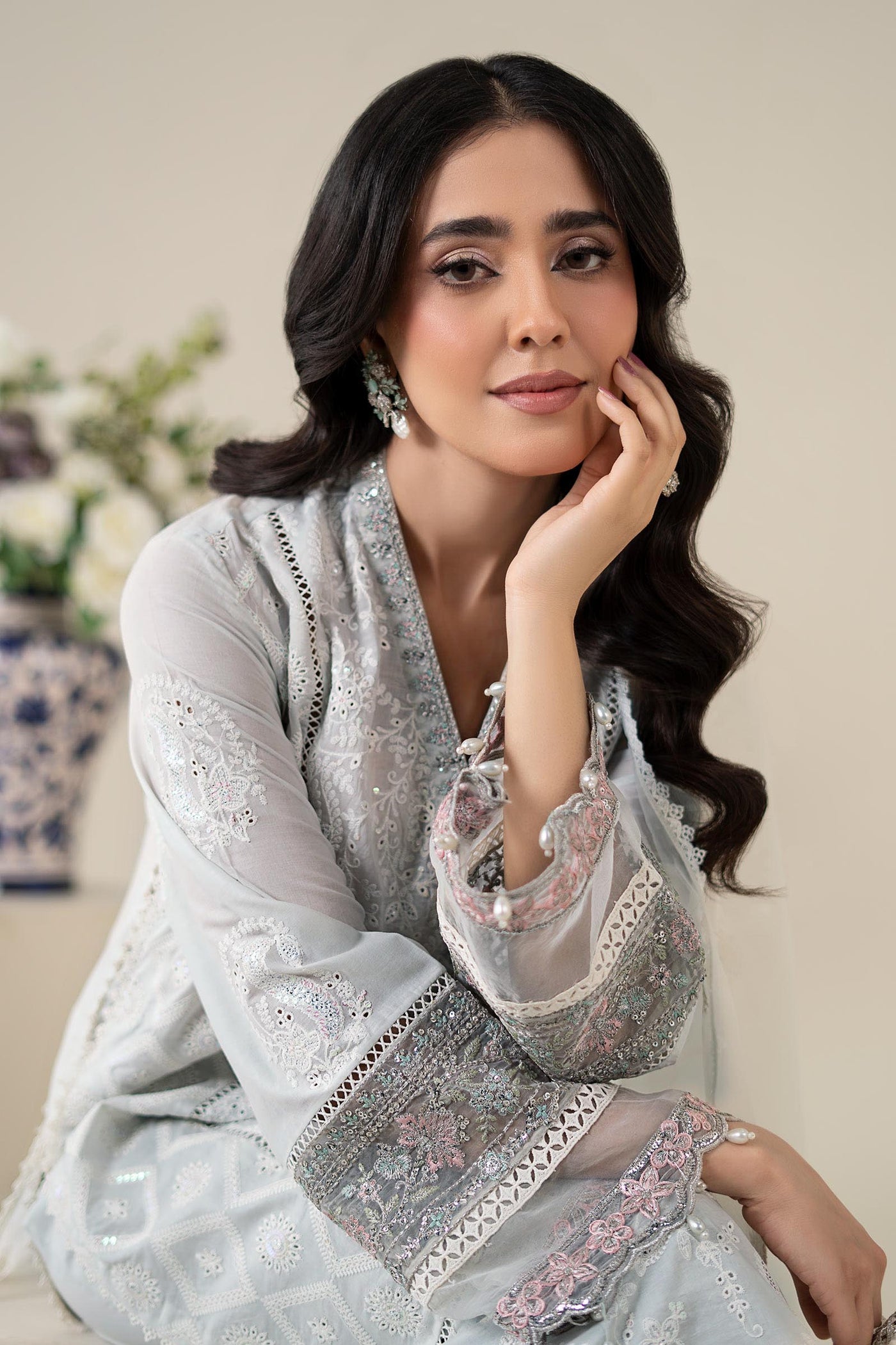 3 Piece Embroidered Lawn Suit |  DW-EA25-86