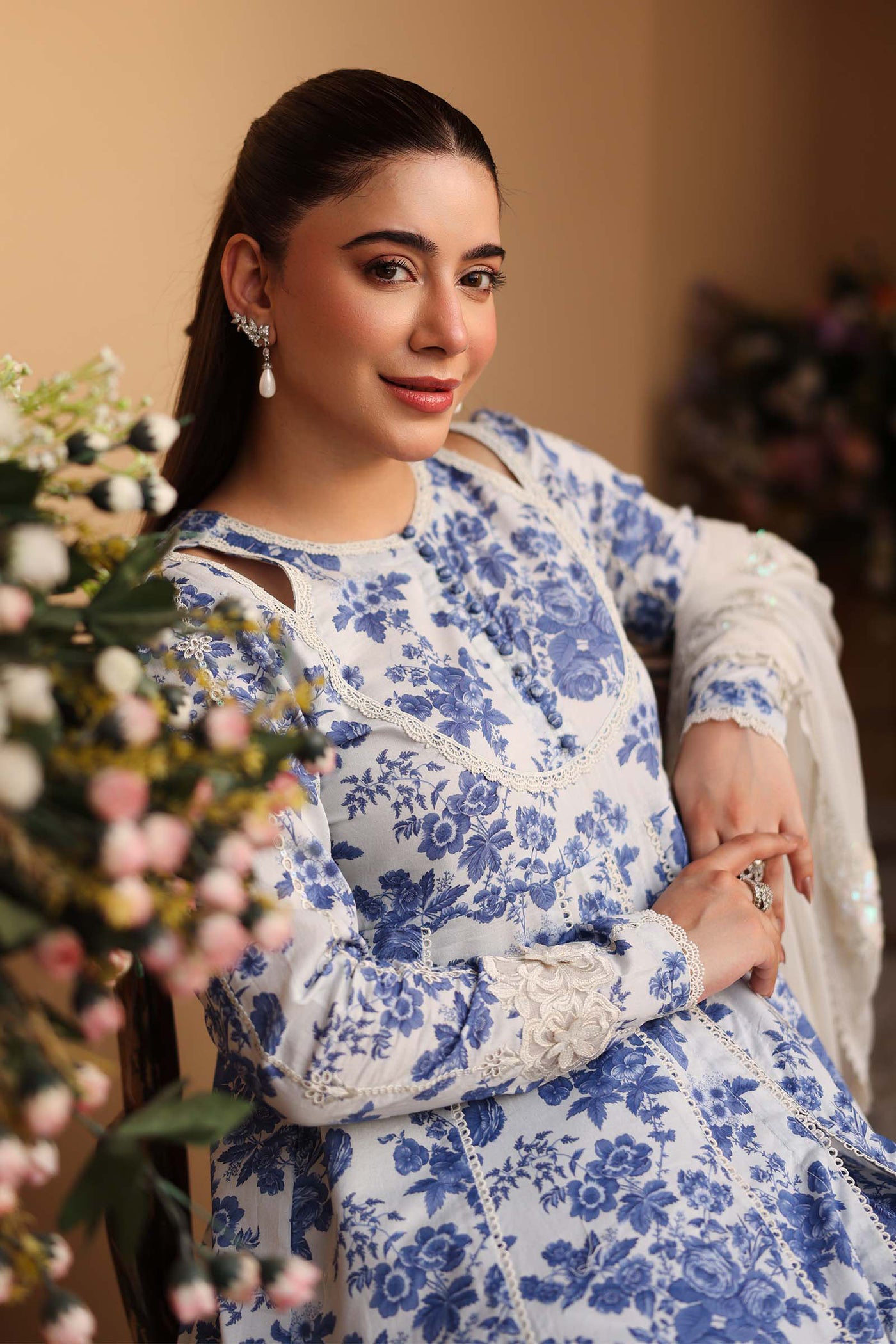 3 Piece Printed Lawn Suit |  DW-EA25-87