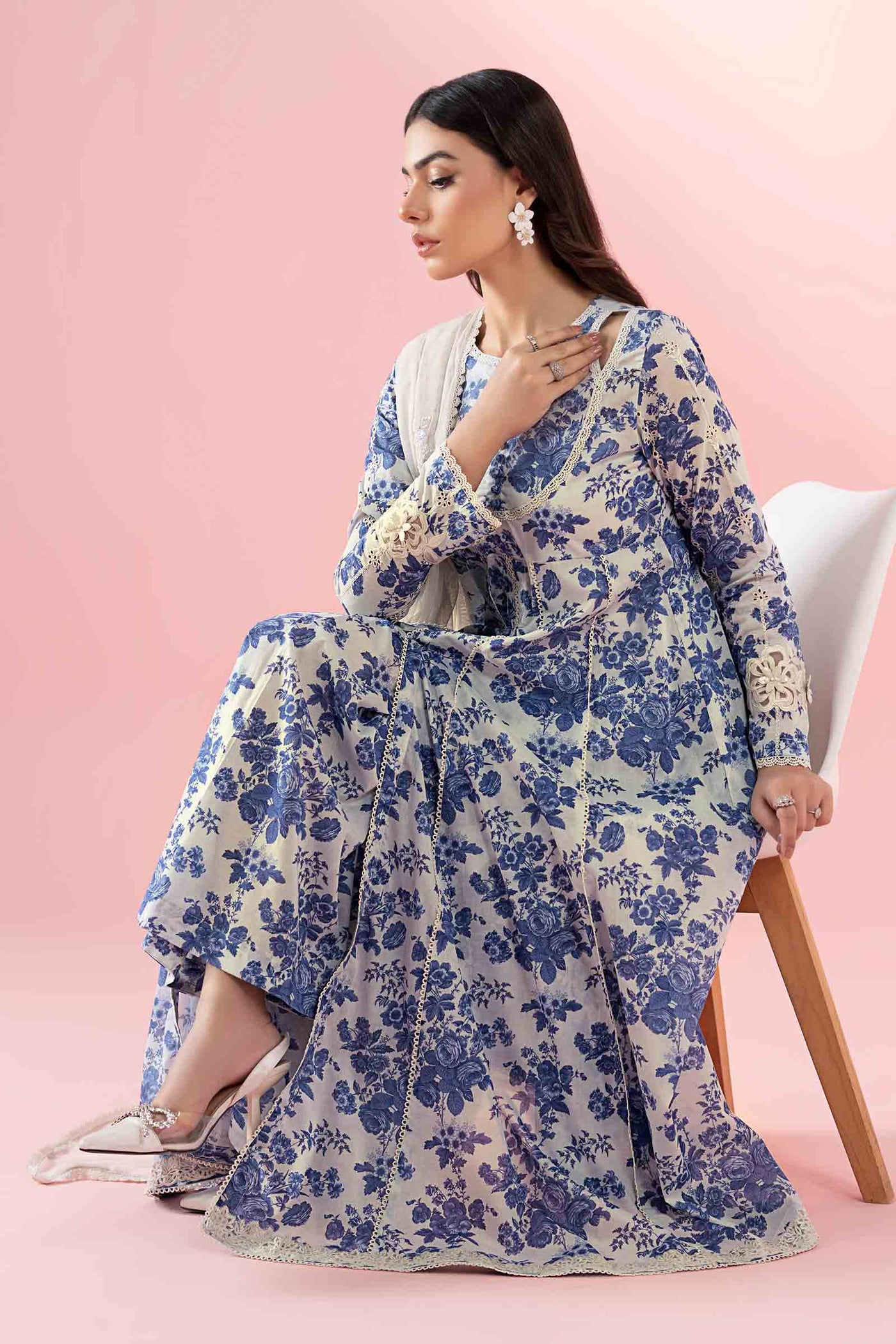 3 Piece Printed Lawn Suit |  DW-EA25-87