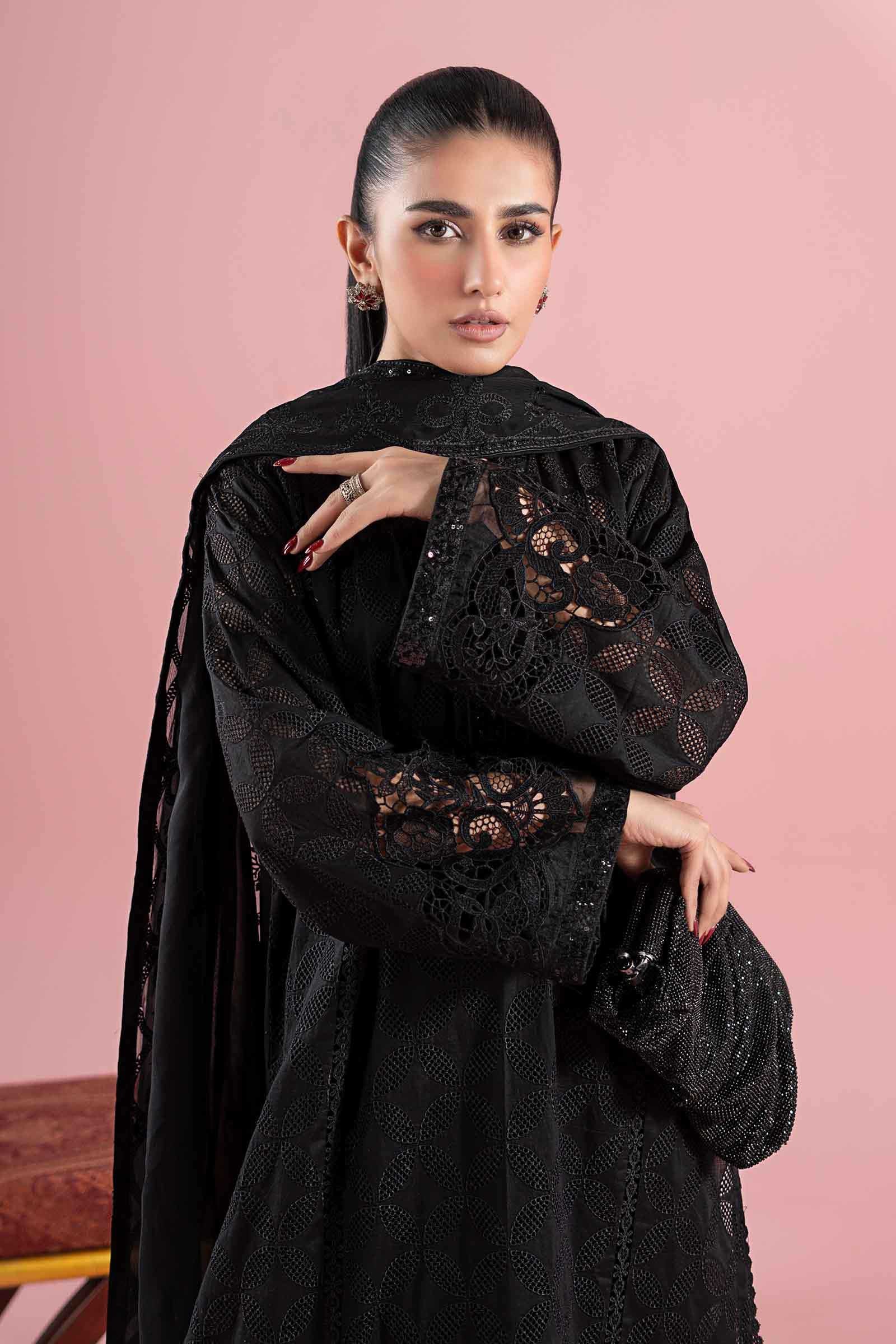 3 Piece Embroidered Lawn Suit