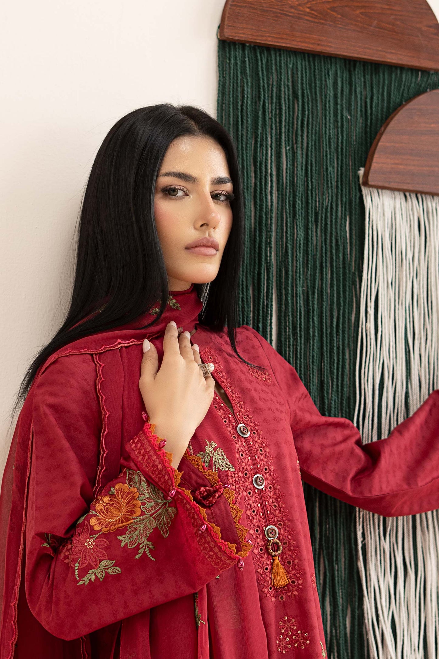 3 Piece Embroidered Dobby Jacquard Suit