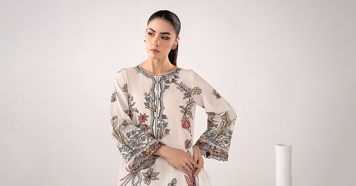 3 Piece Embroidered Lawn Suit