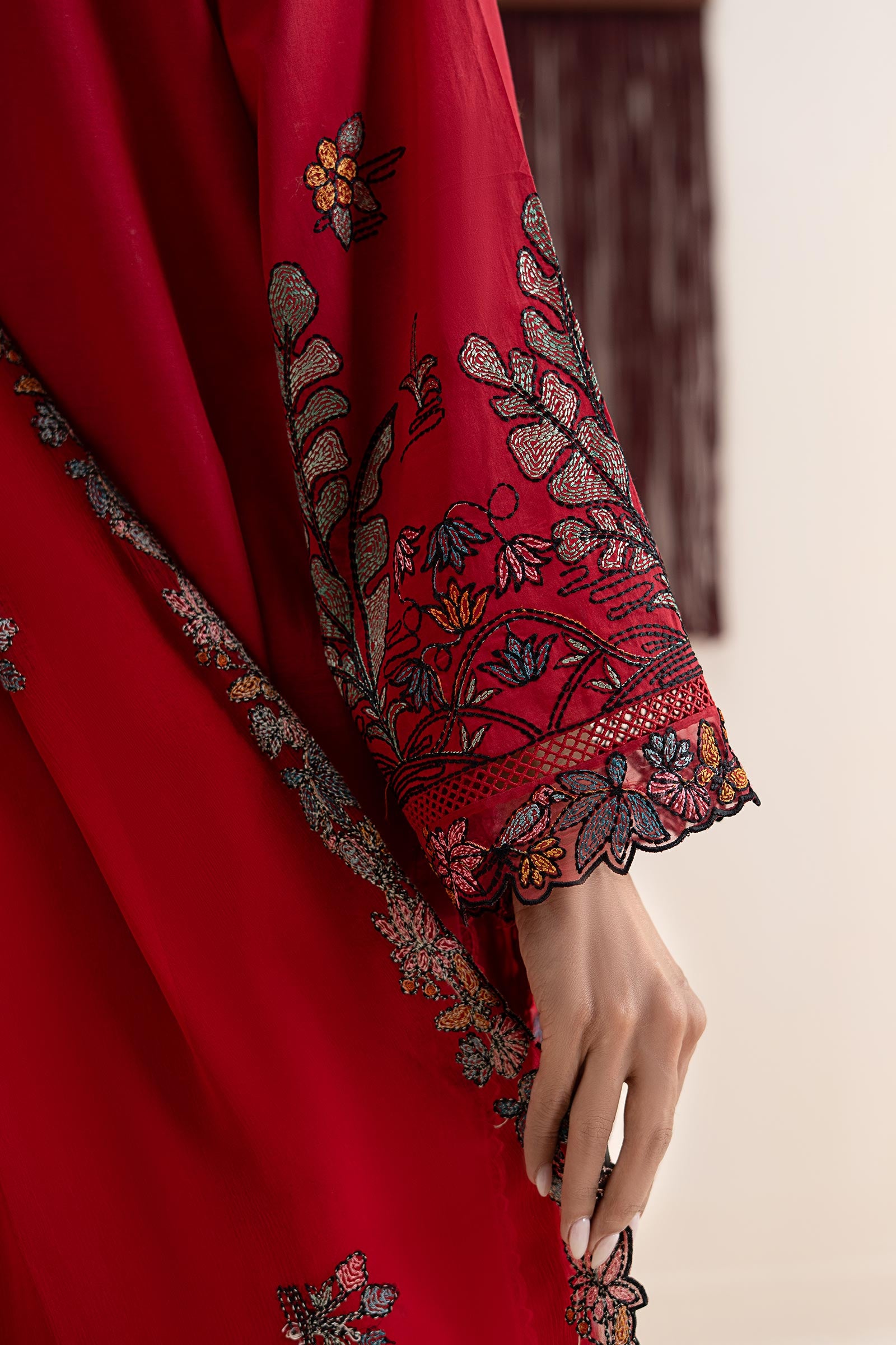 3 Piece Embroidered Lawn Suit