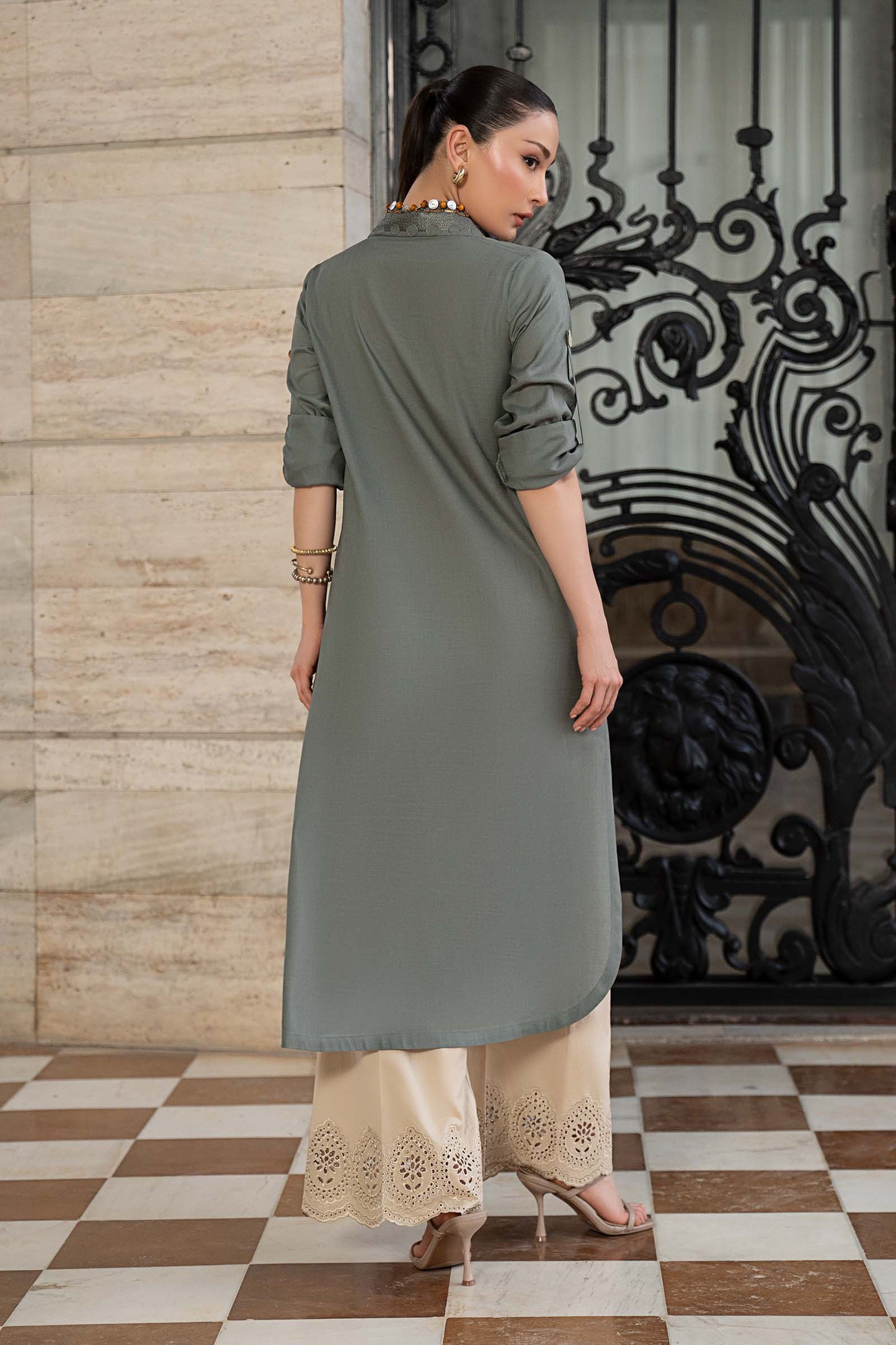 2 Piece Embroidered Lawn Suit