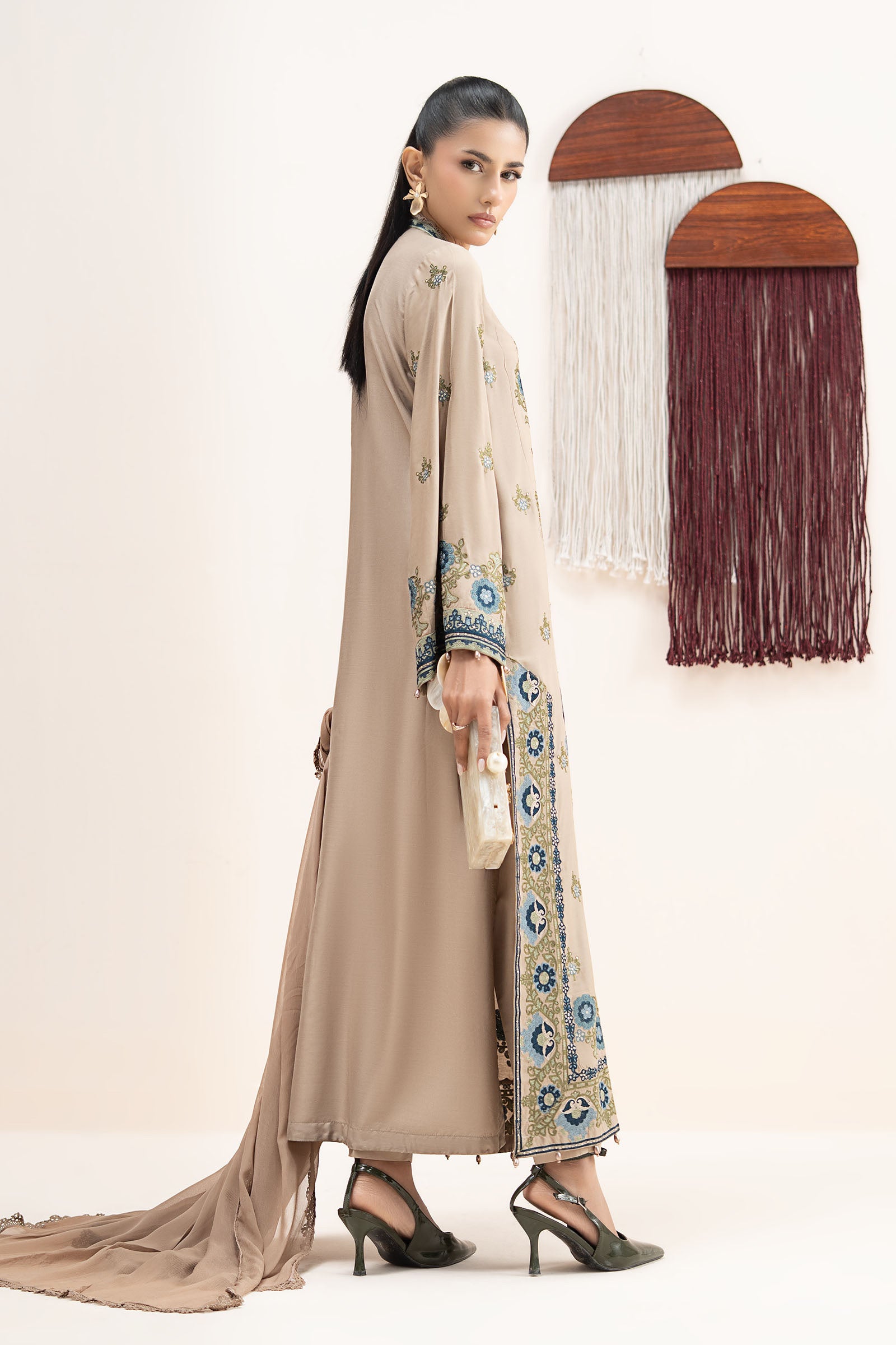 3 Piece Embroidered Arabic Lawn Suit