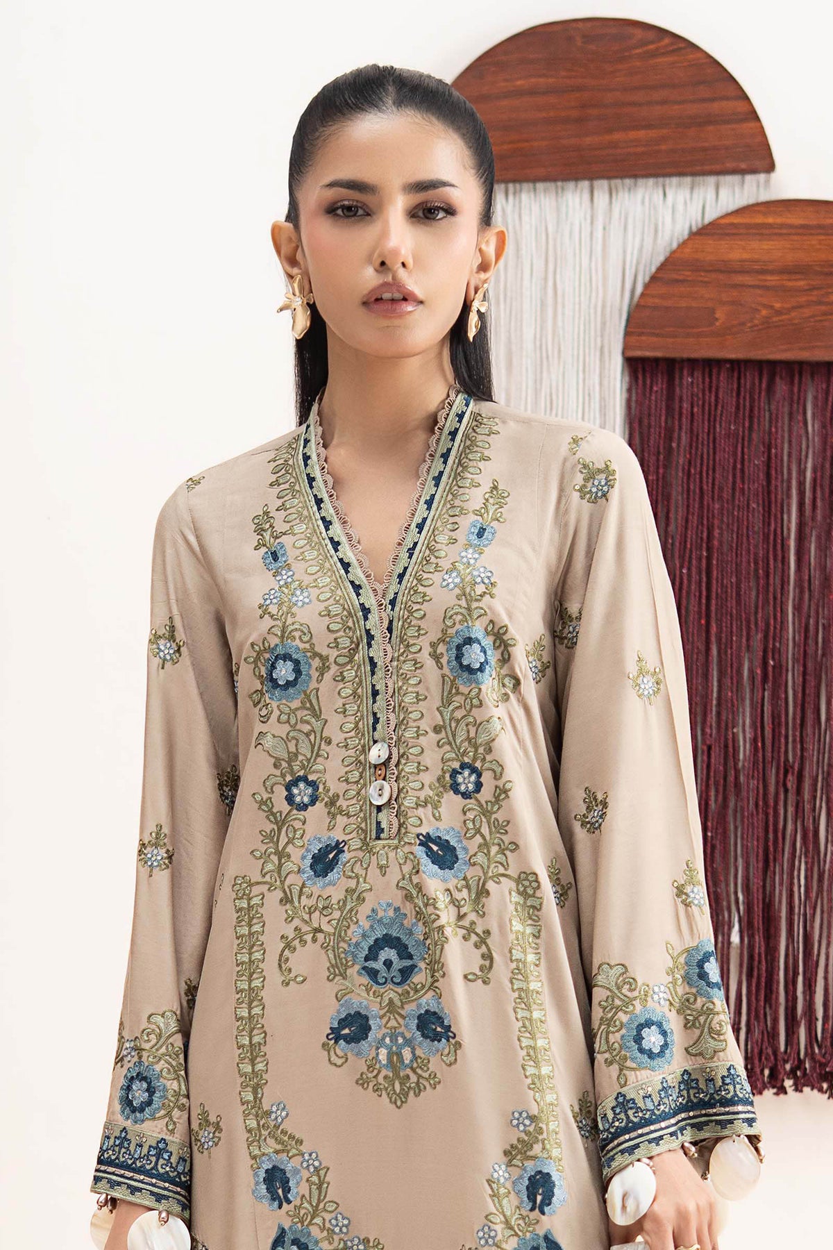3 Piece Embroidered Arabic Lawn Suit