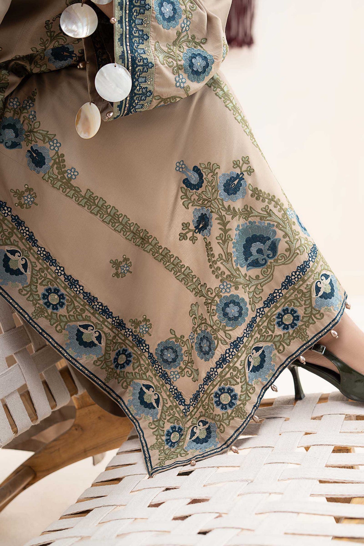 3 Piece Embroidered Arabic Lawn Suit