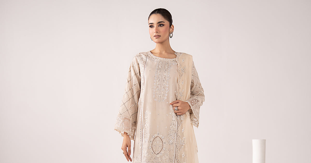 3 Piece Embroidered Lawn Suit