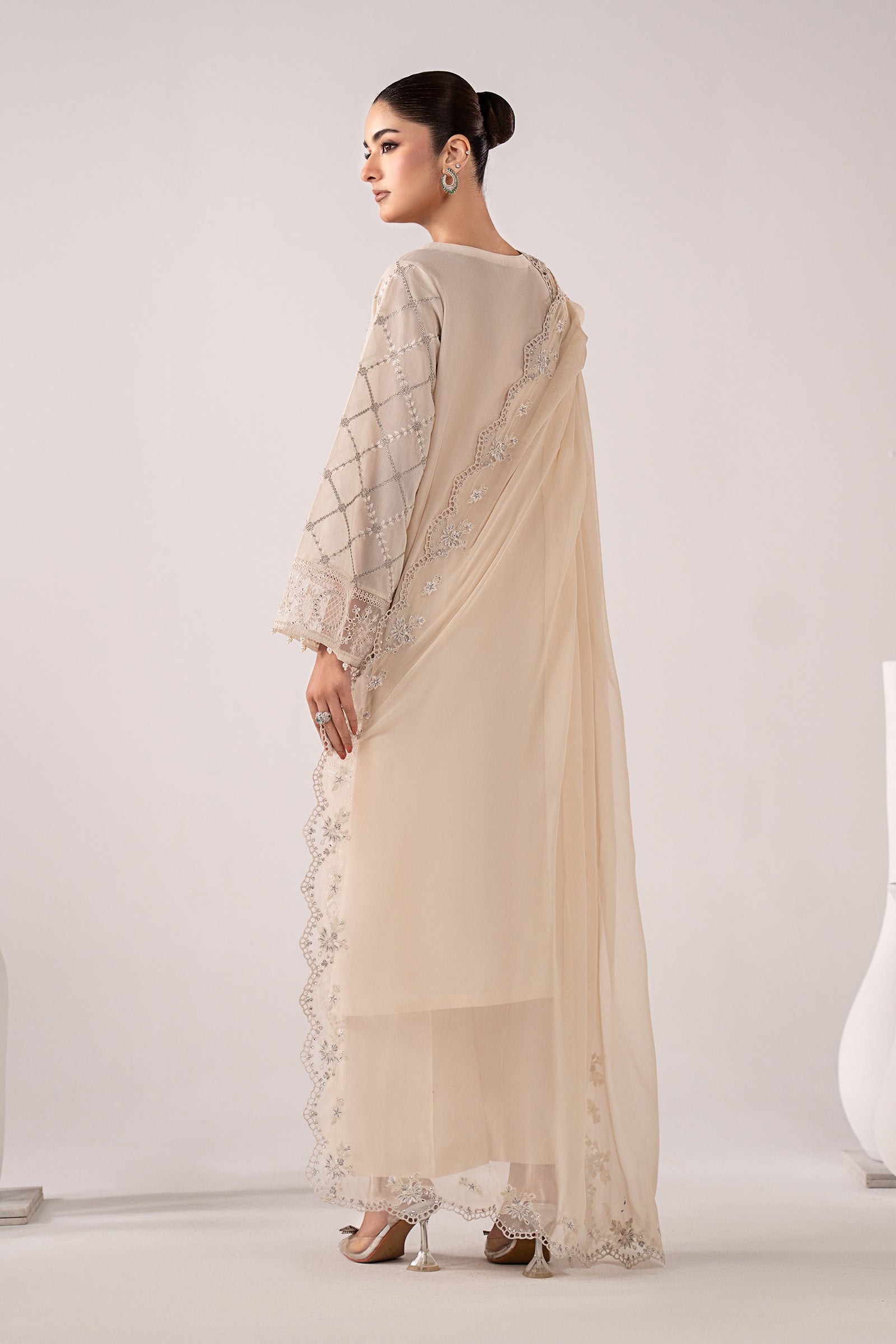 3 Piece Embroidered Lawn Suit