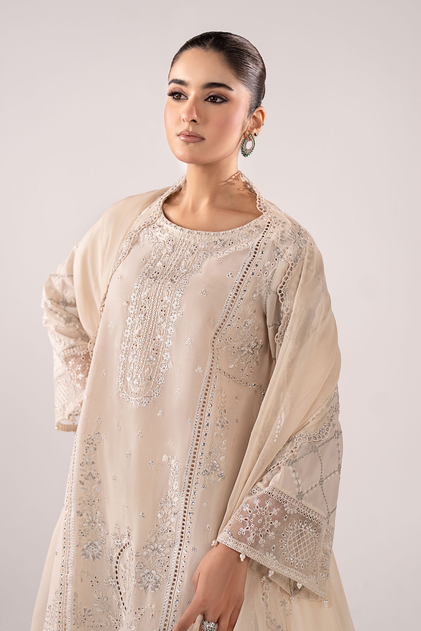 3 Piece Embroidered Lawn Suit