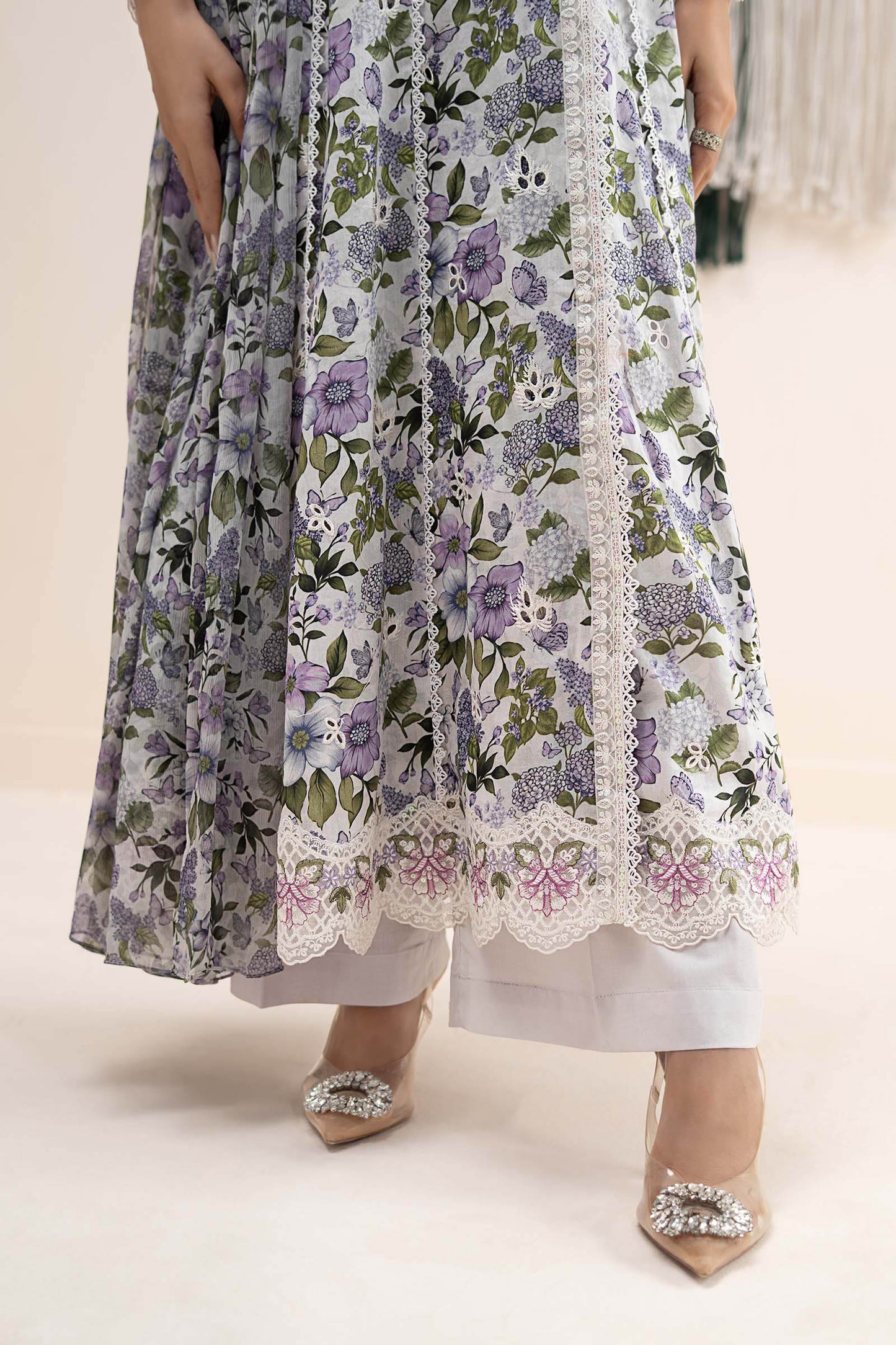 3 Piece Embroidered Lawn Suit