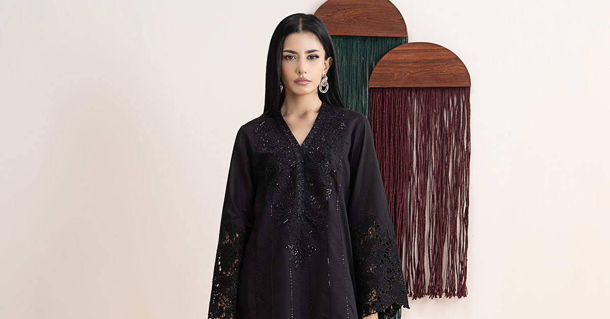 3 Piece Embroidered Lawn Suit