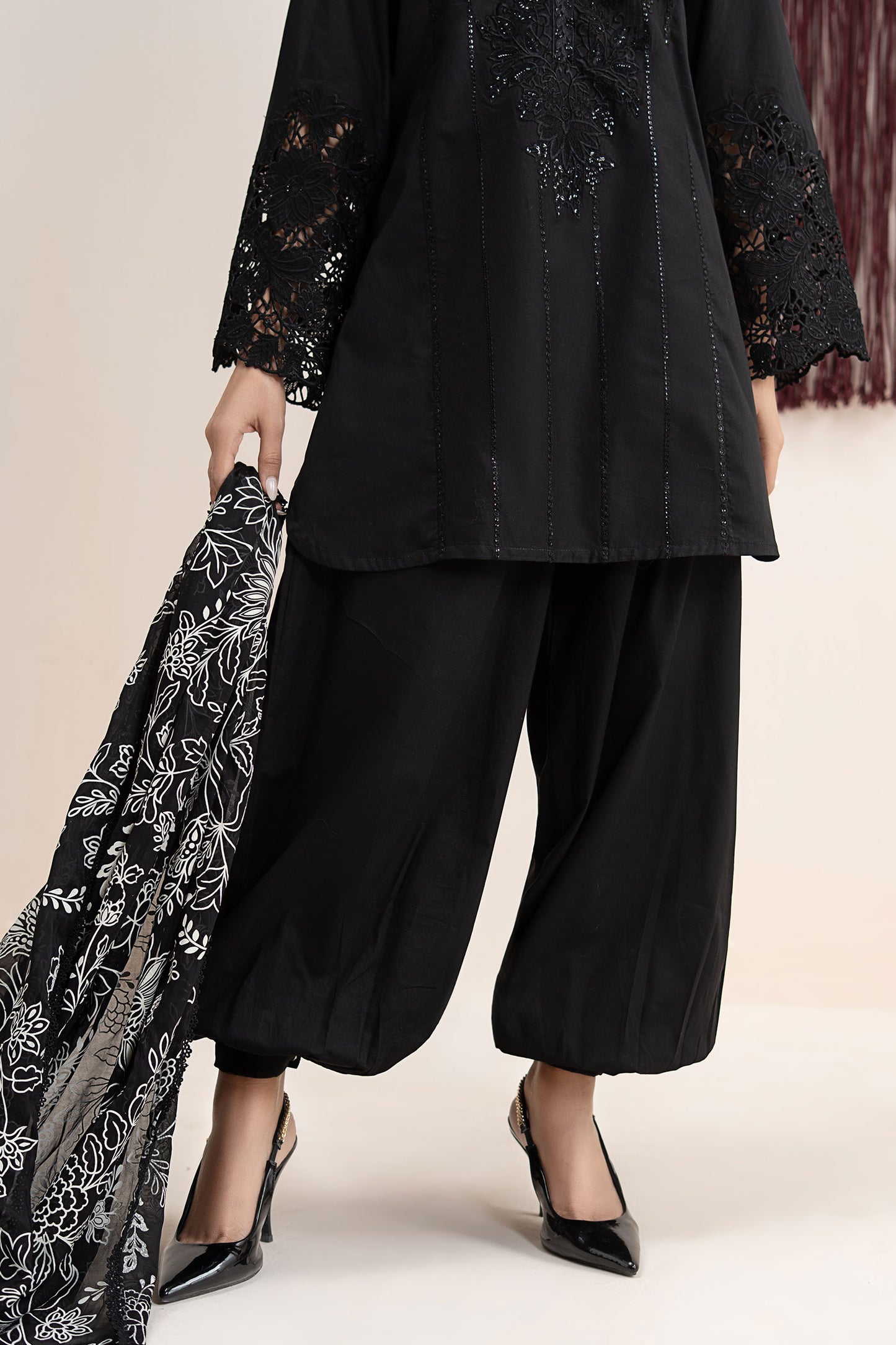 3 Piece Embroidered Lawn Suit