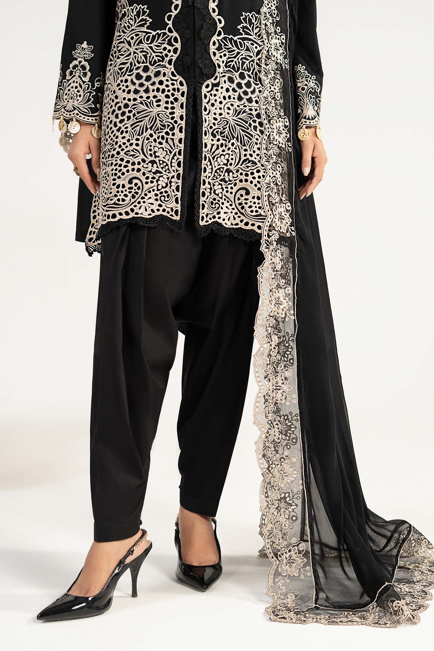 3 Piece Embroidered Lawn Suit