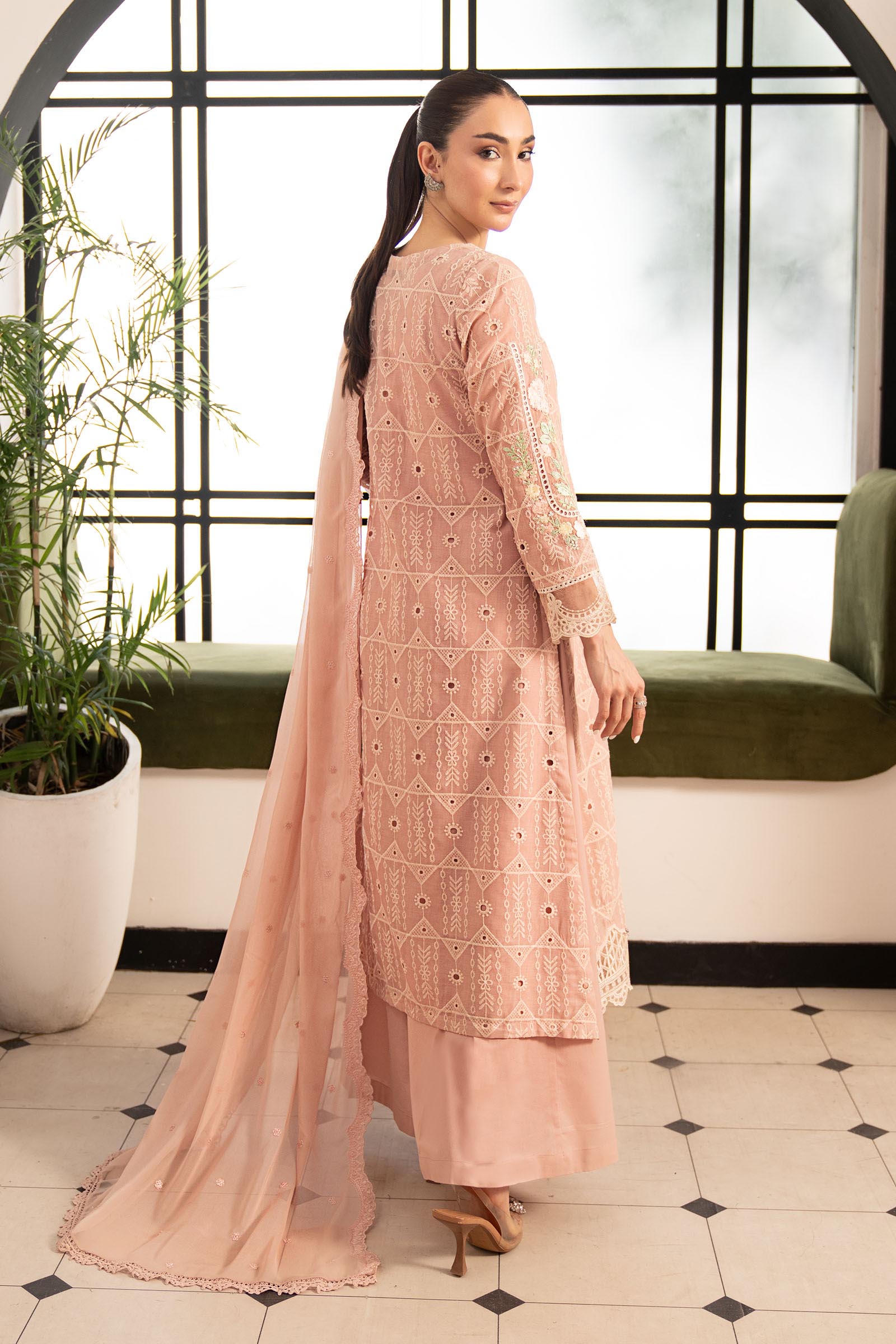 3 Piece Embroidered Lawn Suit