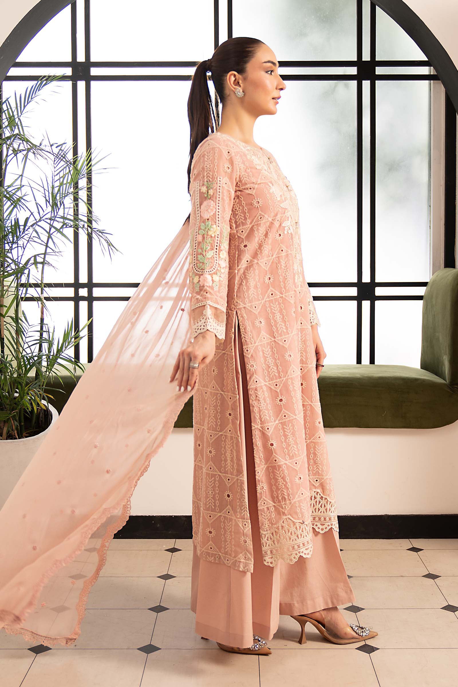 3 Piece Embroidered Lawn Suit