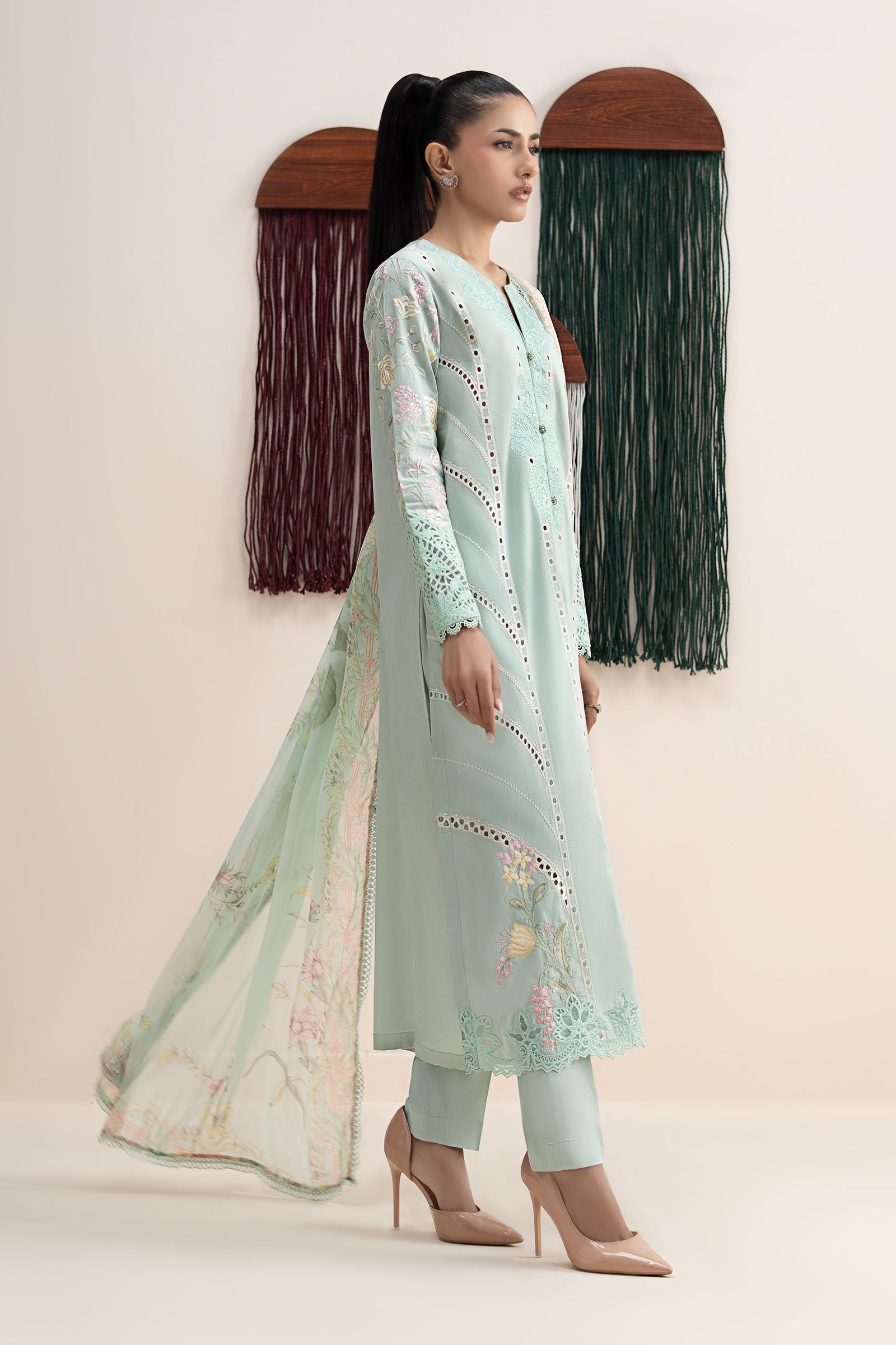 3 Piece Embroidered Dobby Jacquard Suit