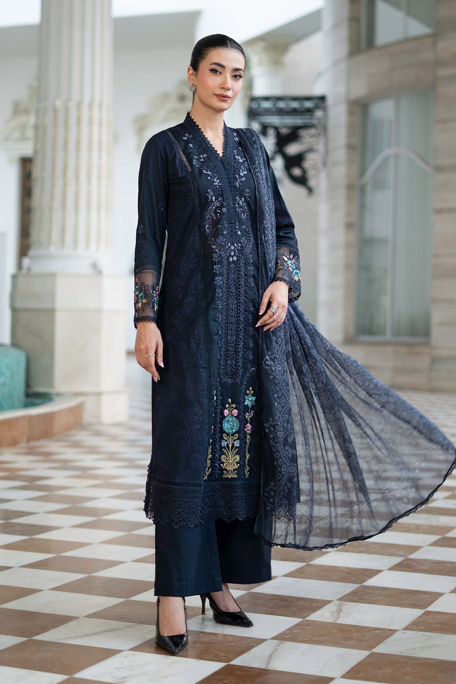 3 Piece Embroidered Lawn Suit